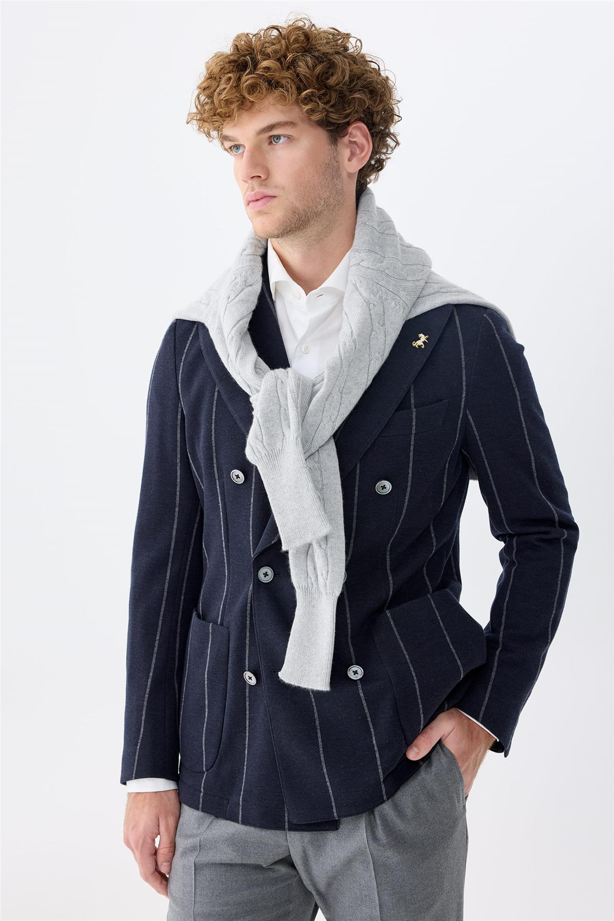 Lacivert Gri Çizgili Kruvaze Yün Ceket