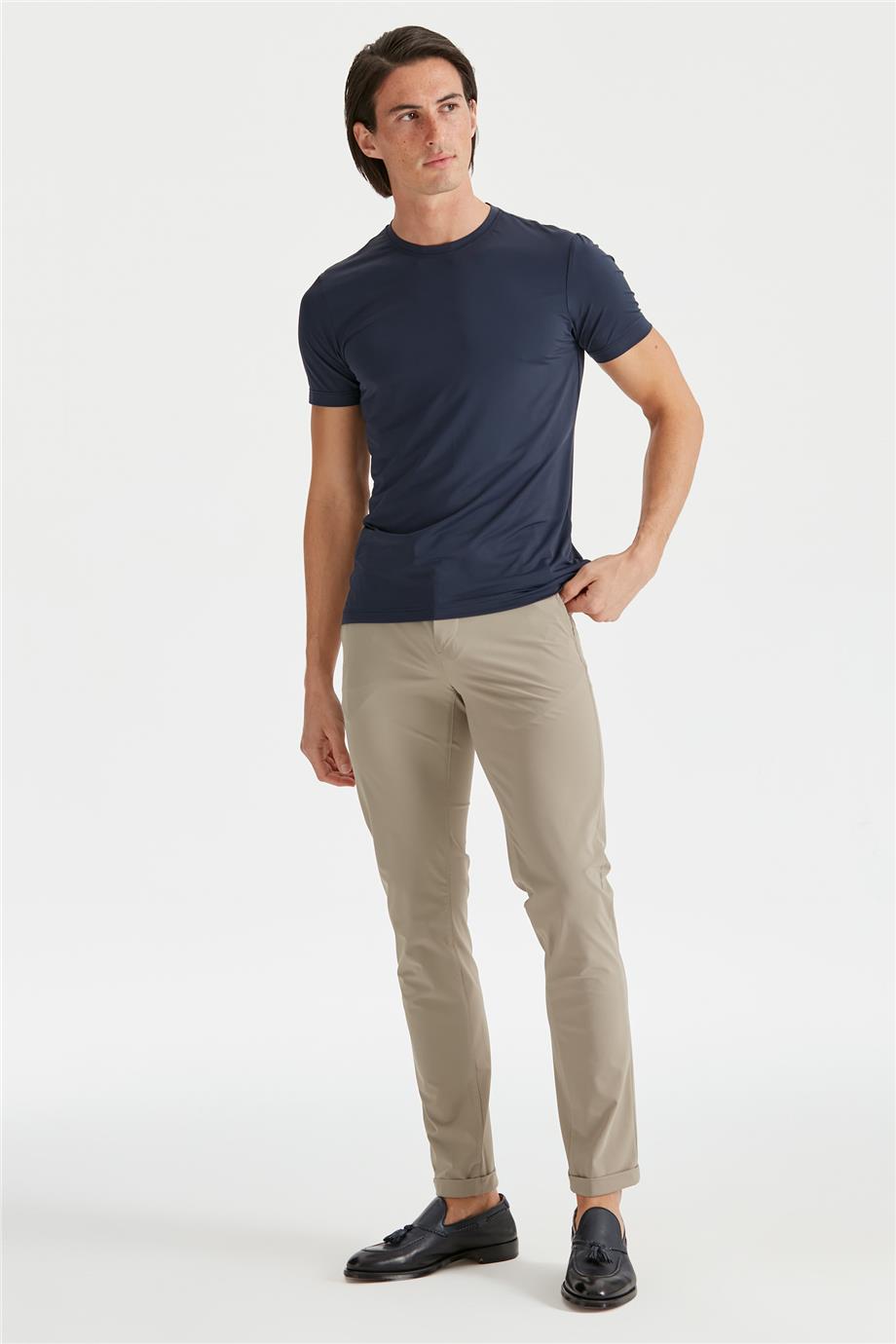 Lacivert Sıfır Yaka Teknik Kumaş T-shirt