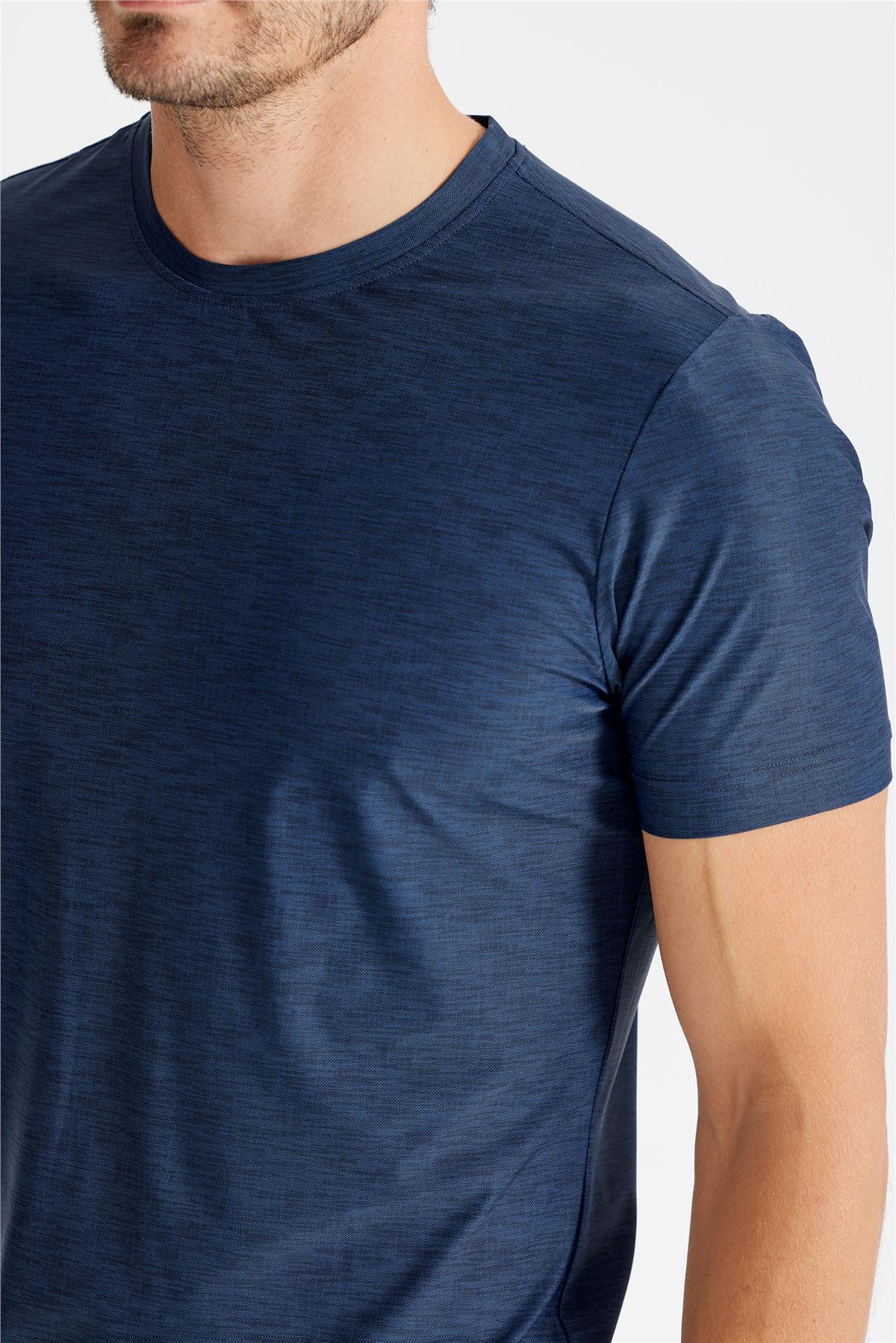 Lacivert Sıfır Yaka Teknik Kumaş T-shirt