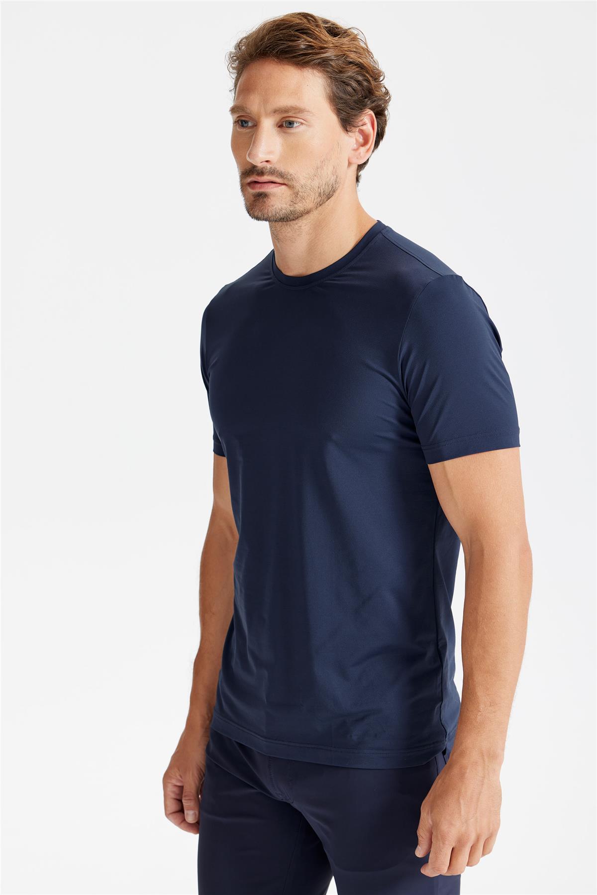 Lacivert Sıfır Yaka Teknik Kumaş T-shirt