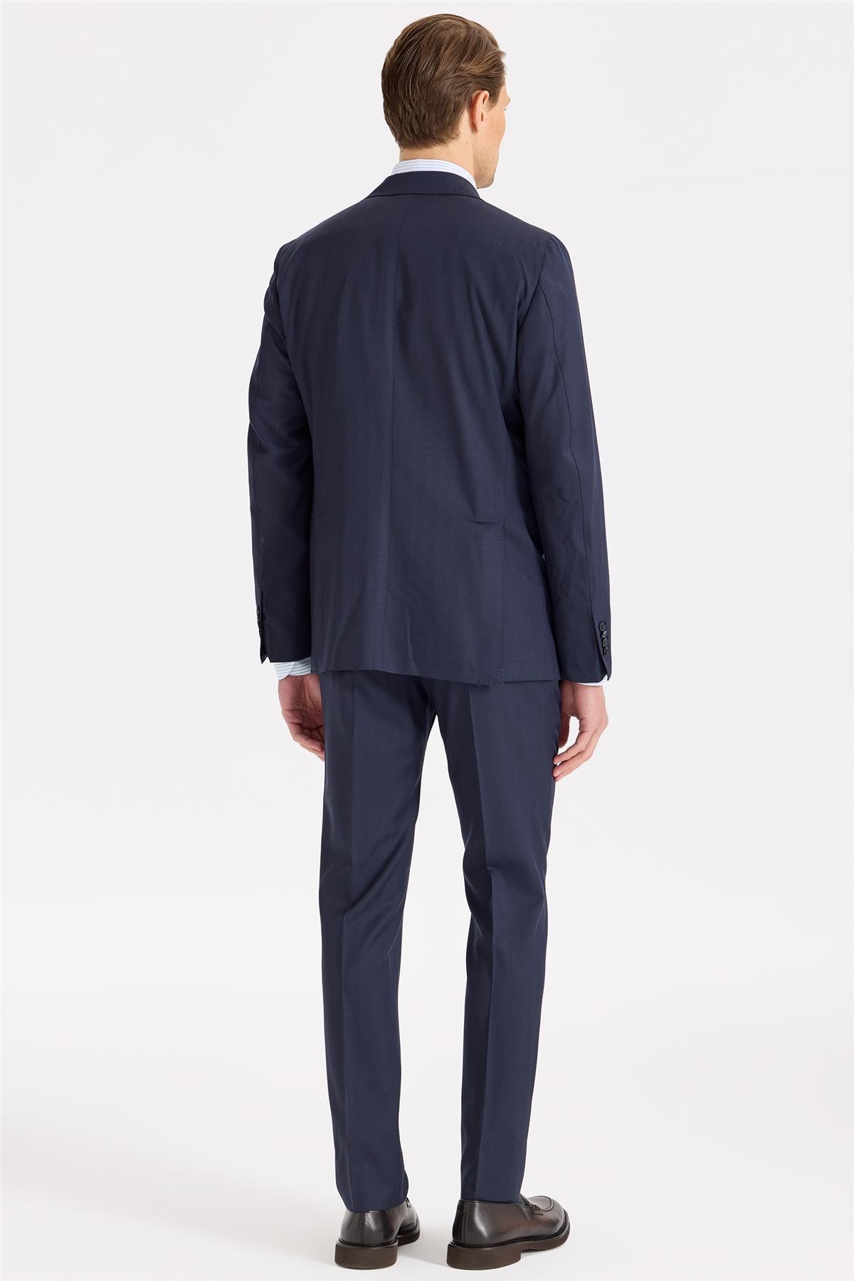 Lacivert Yün Takım Elbise