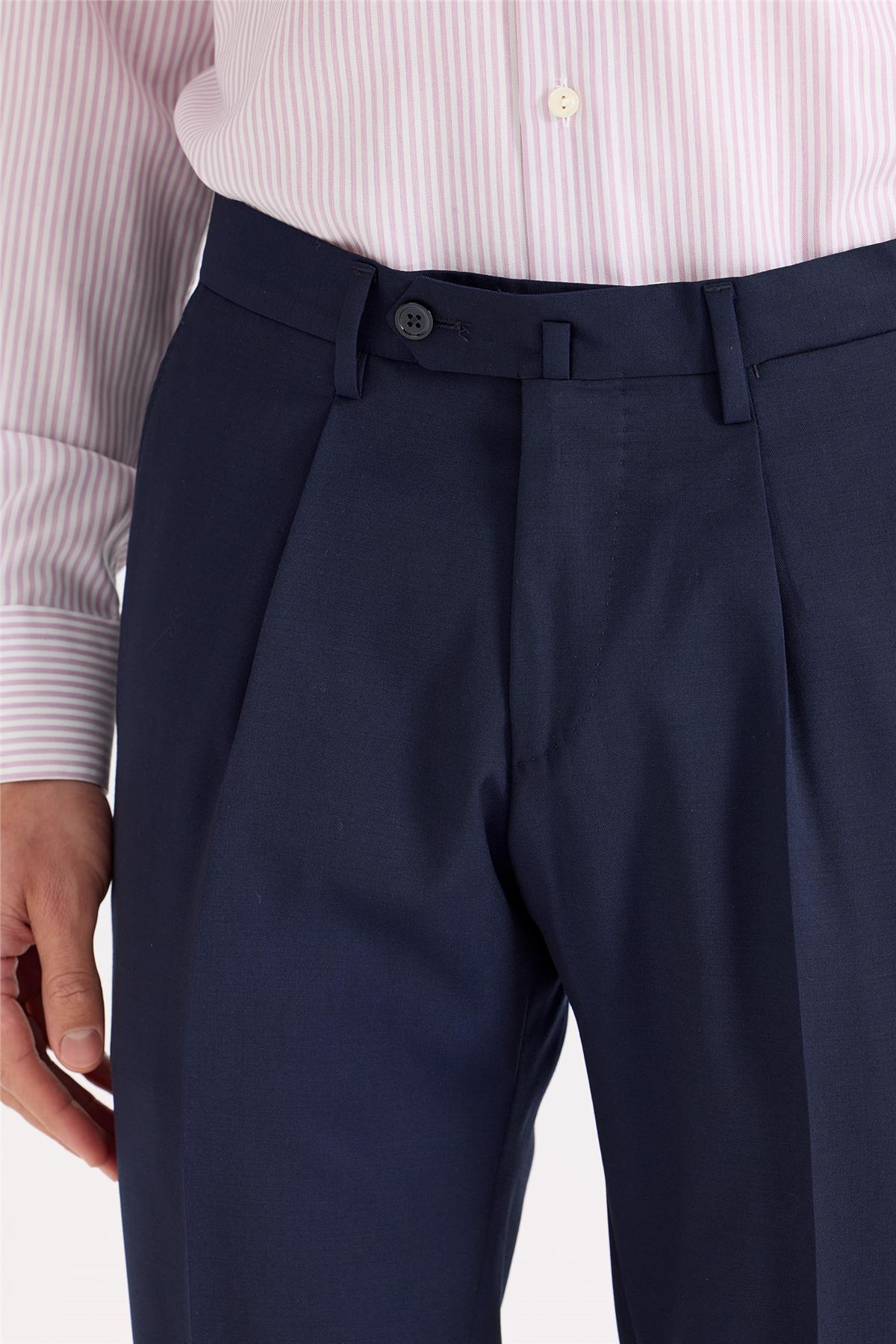 Lacivert Yün Takım Elbise