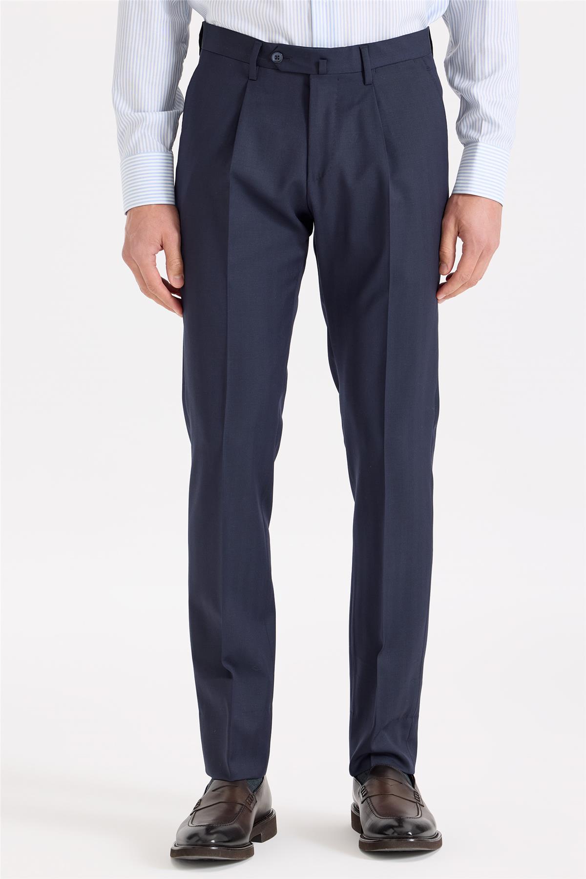 Lacivert Yün Takım Elbise