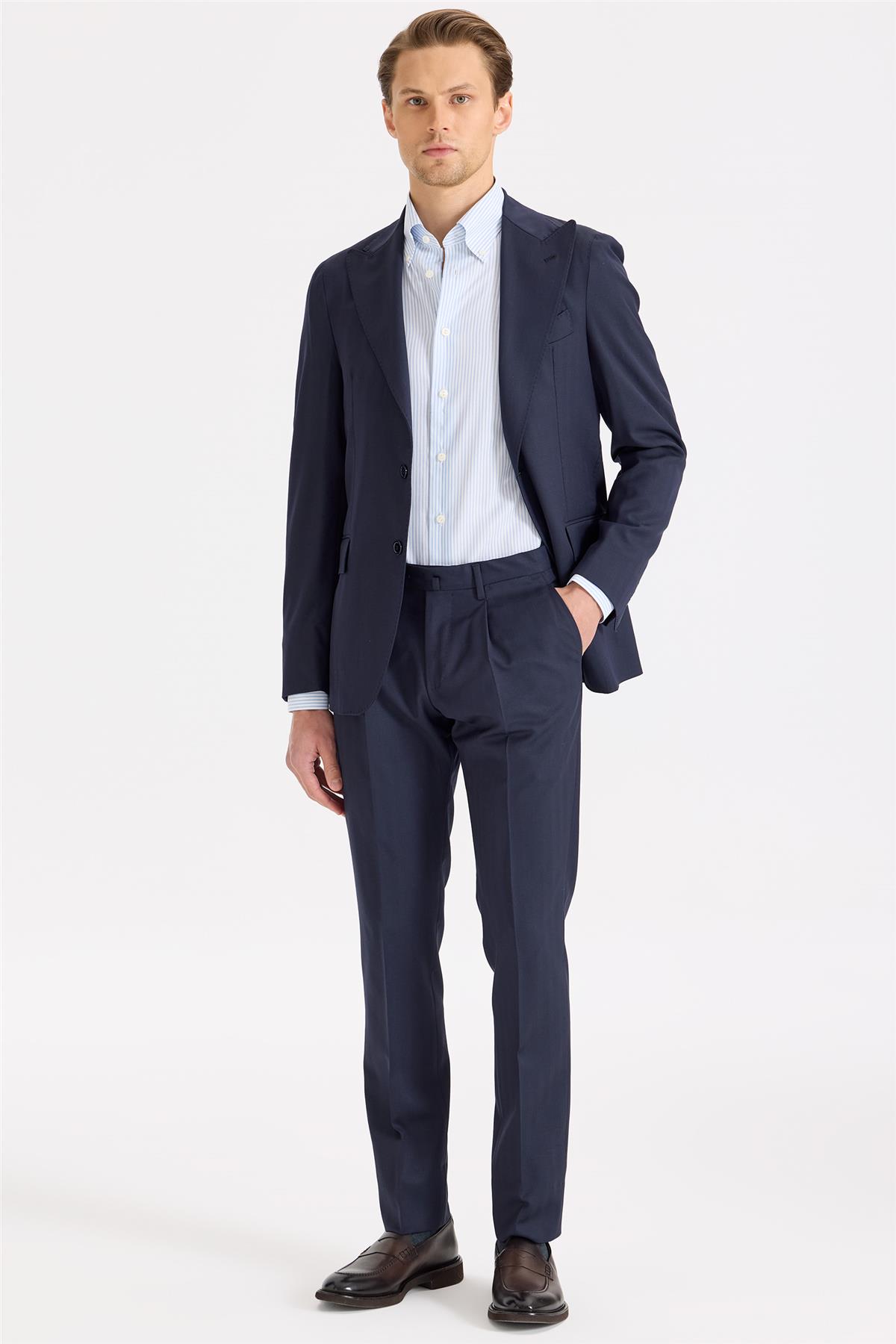 Lacivert Yün Takım Elbise