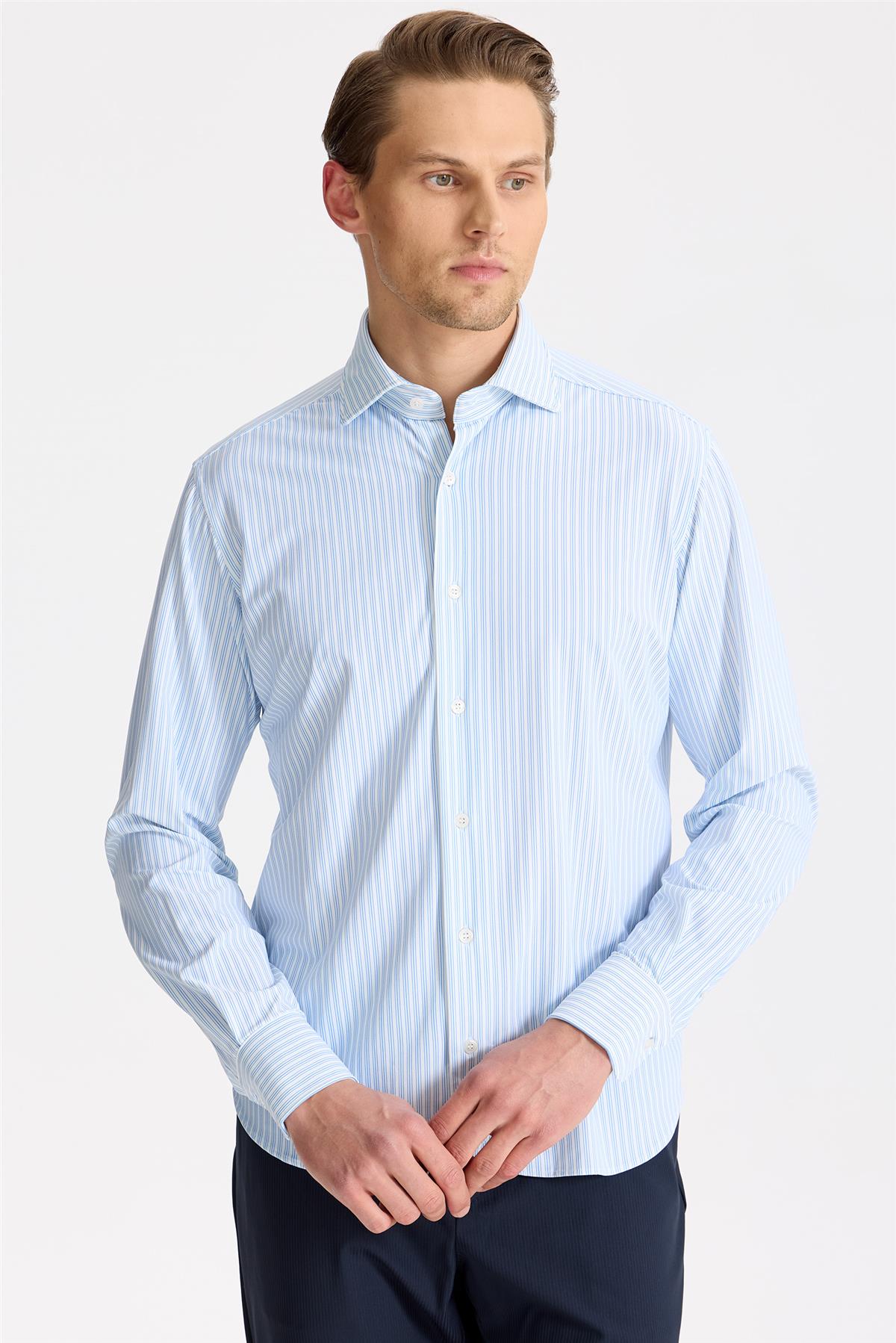 Mavi Çizgili Teknik Kumaş Gömlek