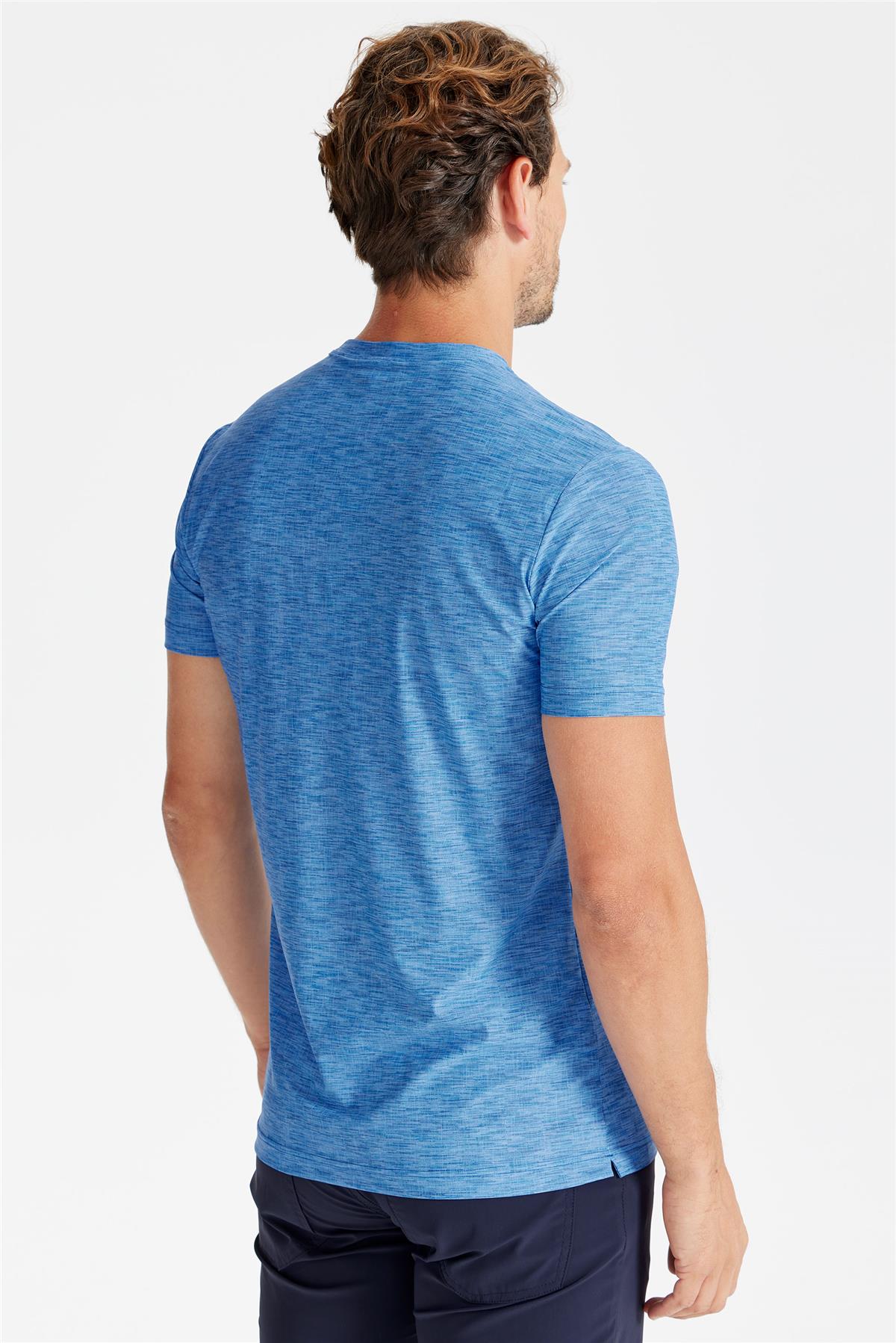 Mavi Sıfır Yaka Teknik Kumaş T-shirt