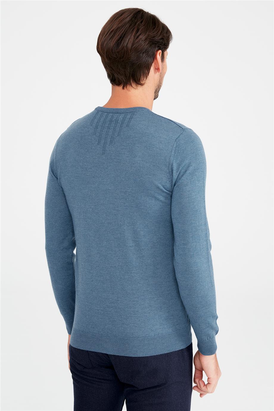 Mavi Sıfır Yaka Yün Triko