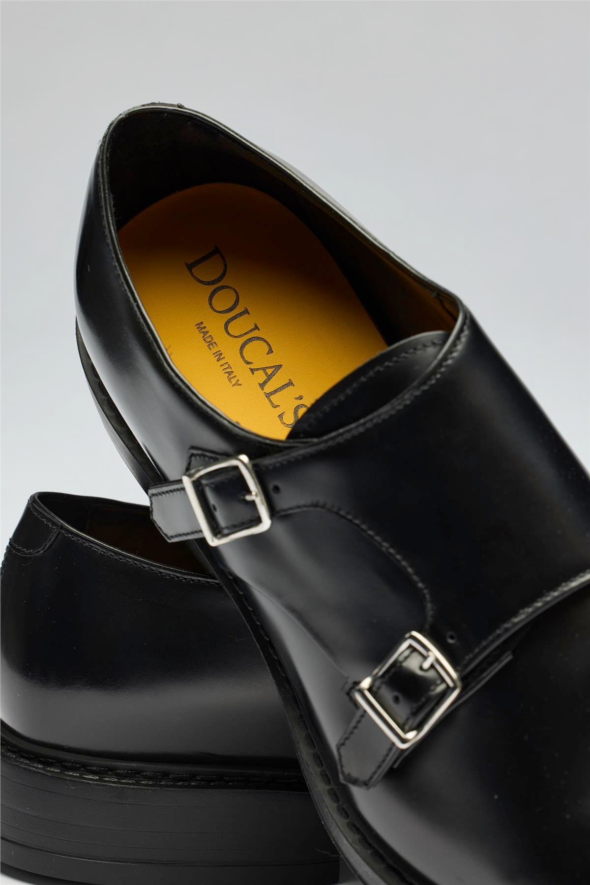 Siyah Bağcıklı Deri Ayakkabı