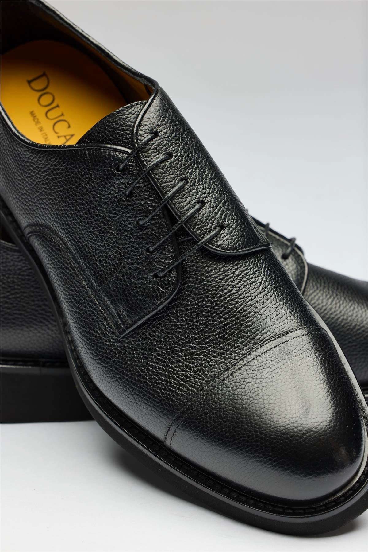 Siyah Bağcıklı Deri Ayakkabı