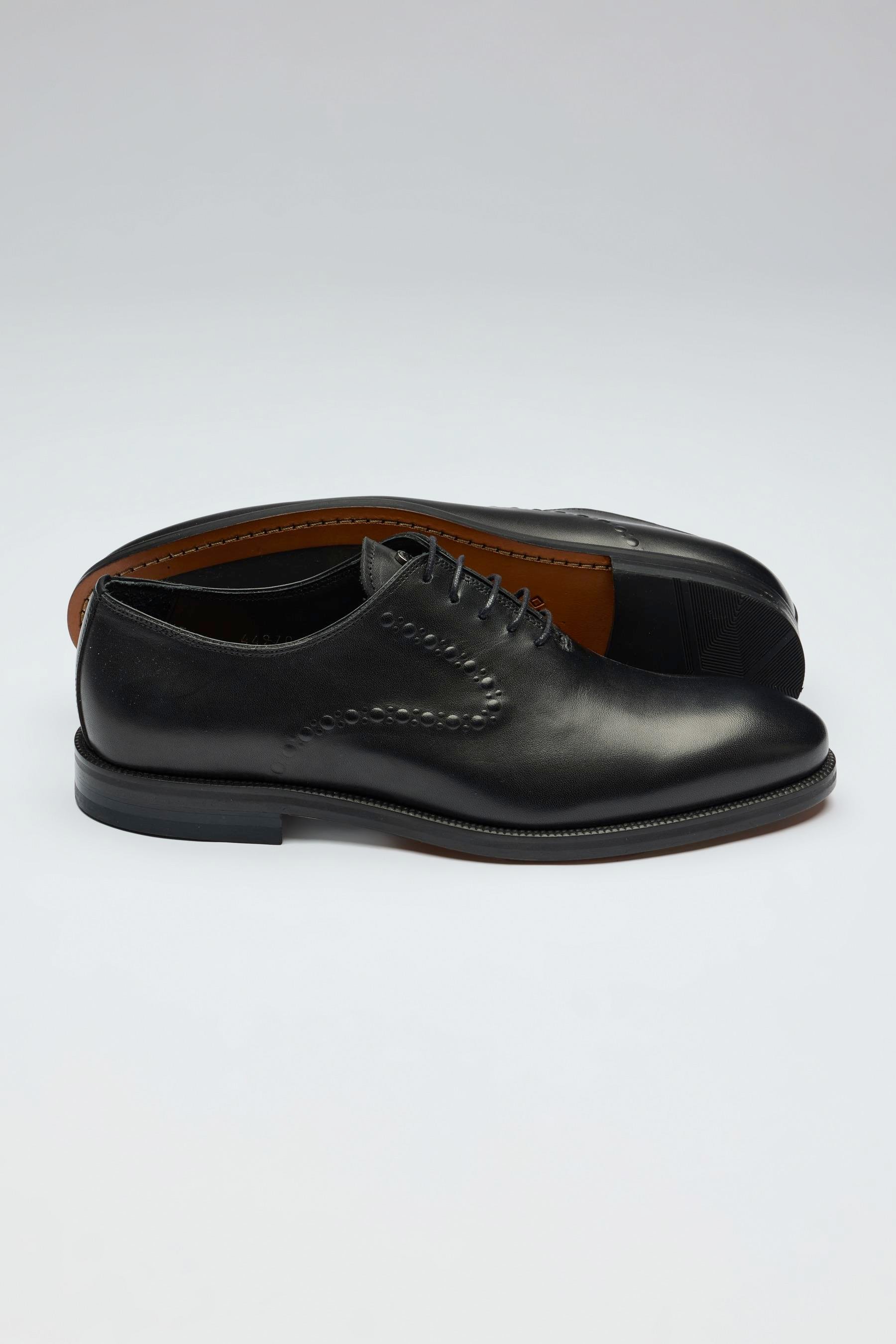 Siyah Bağcıklı Klasik Deri Ayakkabı