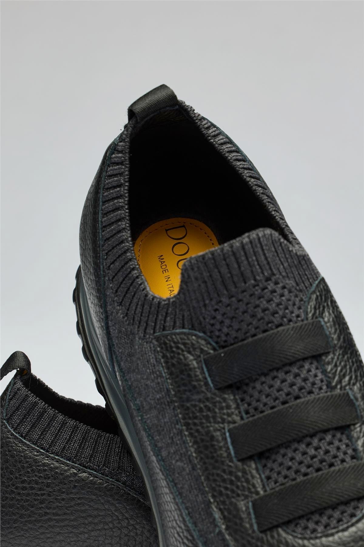 Siyah Bağcıksız Örgü Deri Sneaker