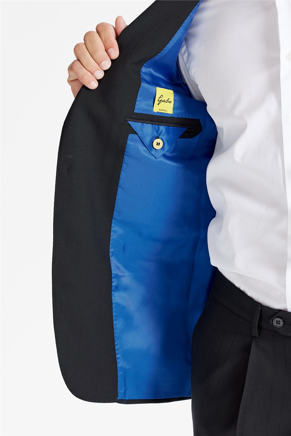 Siyah Çizgili YünTakım Elbise