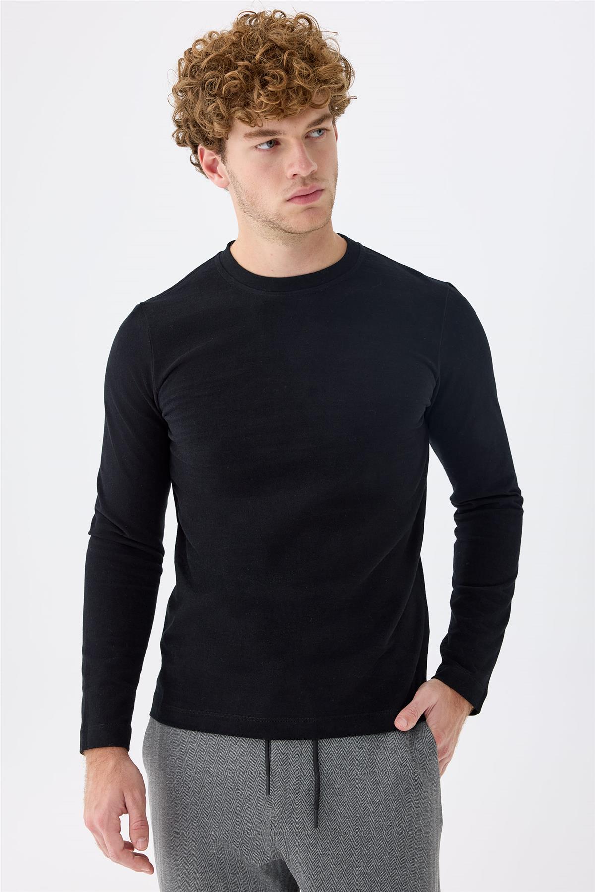 Siyah  Sıfır Yaka Pamuk Sweatshirt