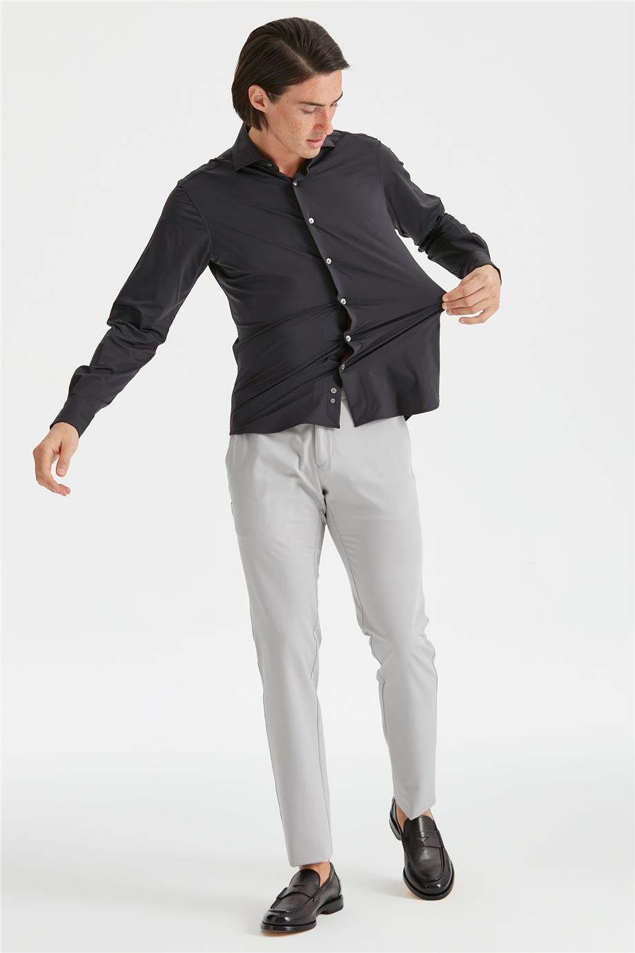 Siyah Teknik Kumaş Gömlek