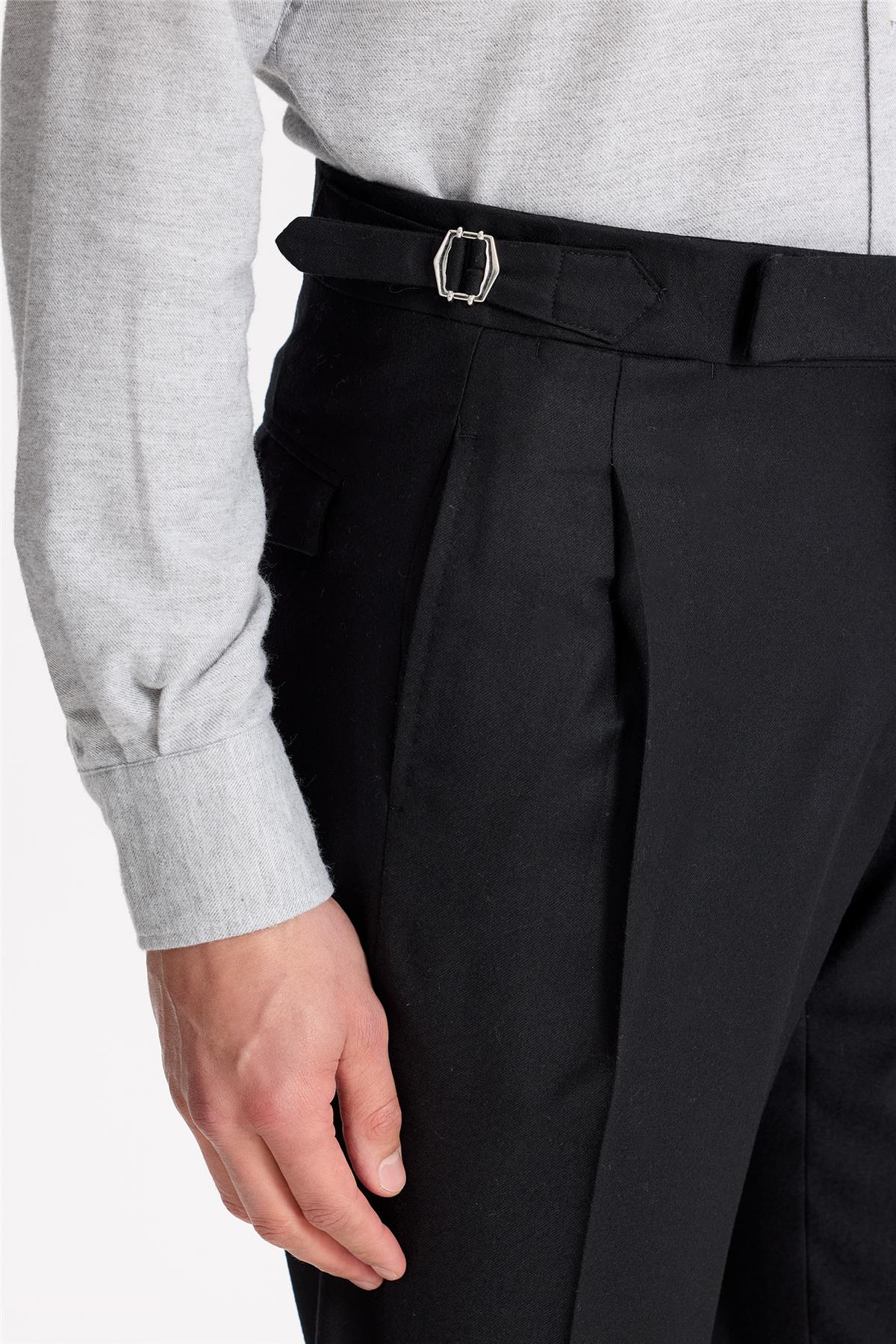 Siyah Tokalı Yün Flanel Pantolon