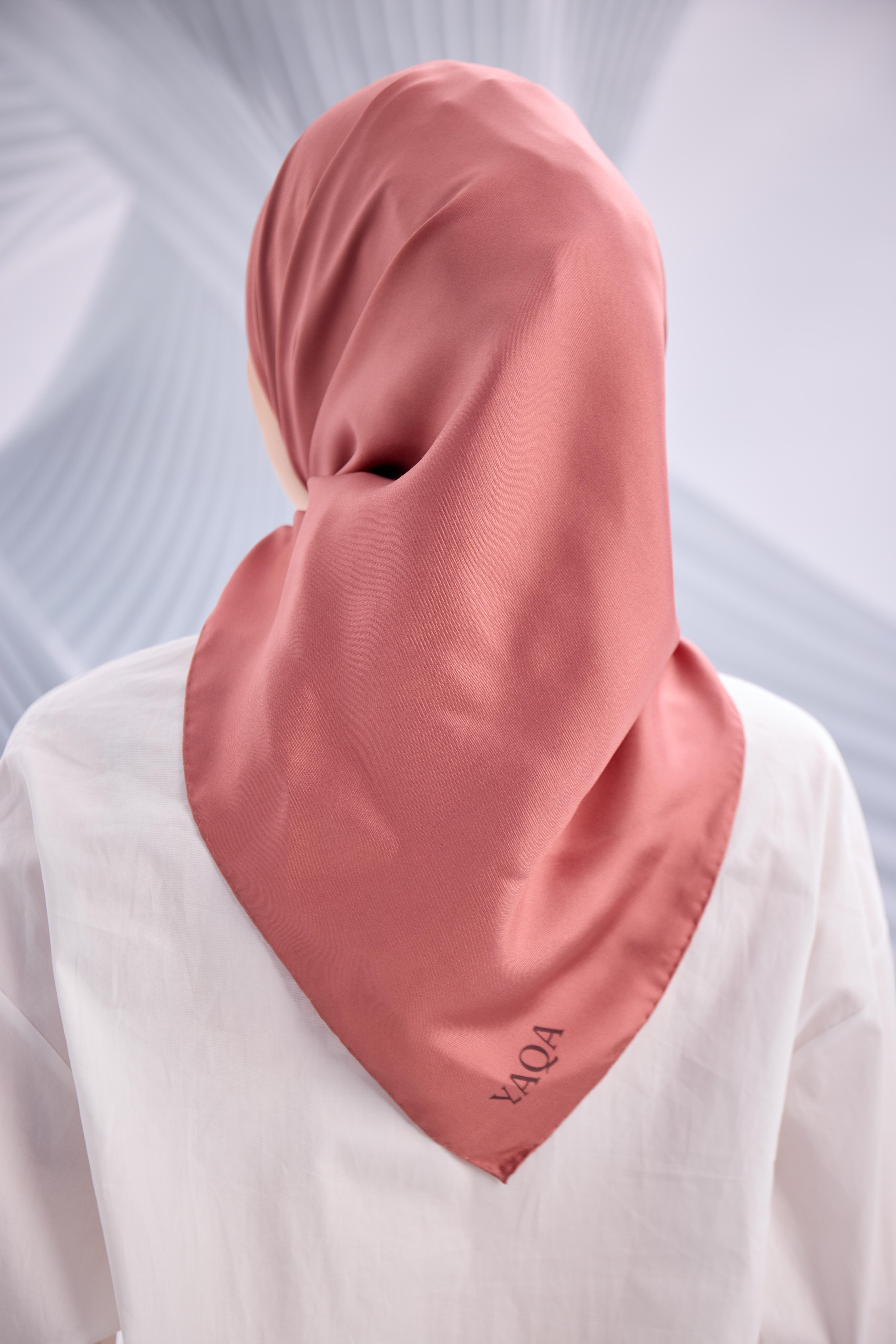 GÜL KURUSU DÜZ TWİLL İPEK EŞARP-YQ01002