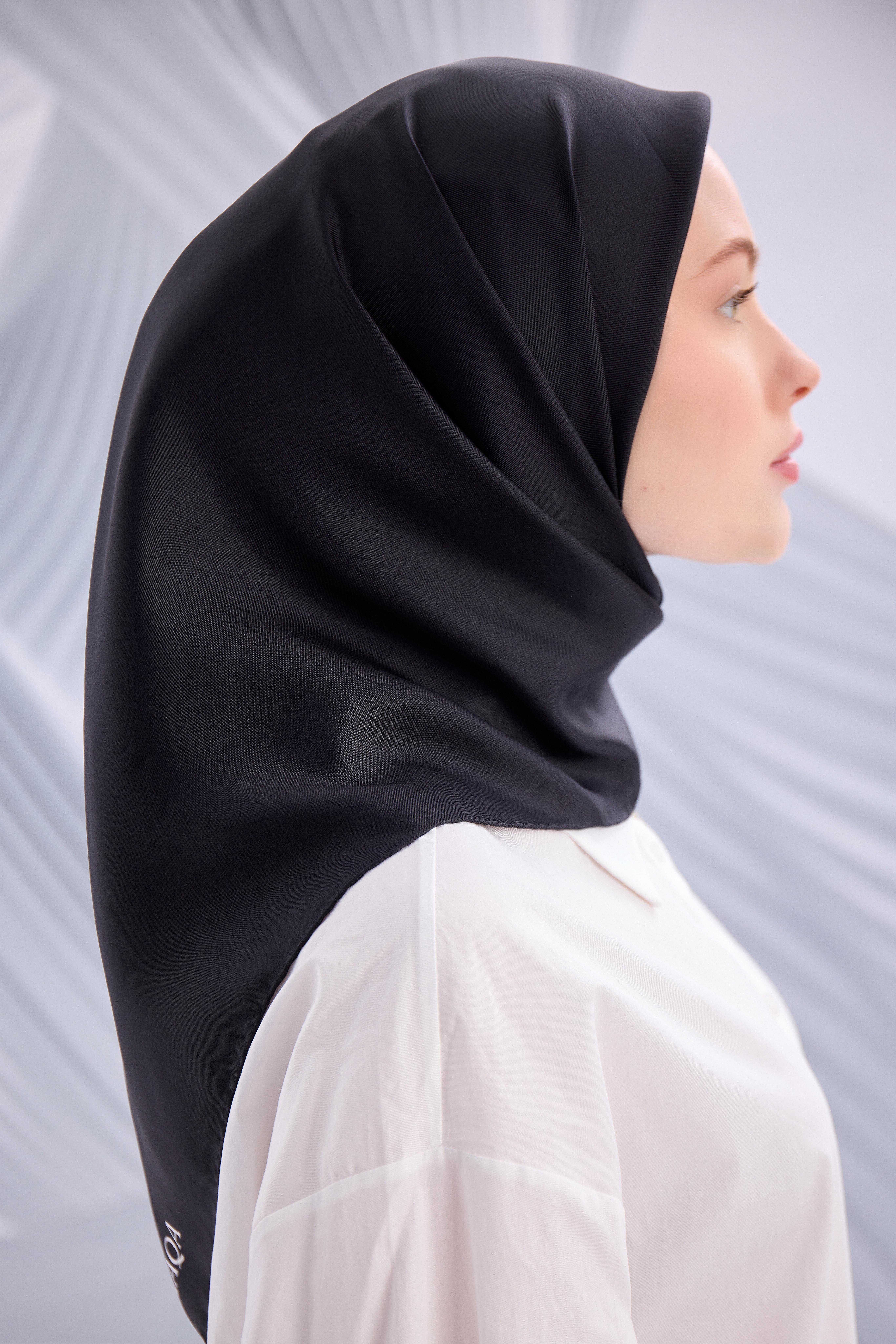 SİYAH DÜZ SURA İPEK EŞARP-YQ01001