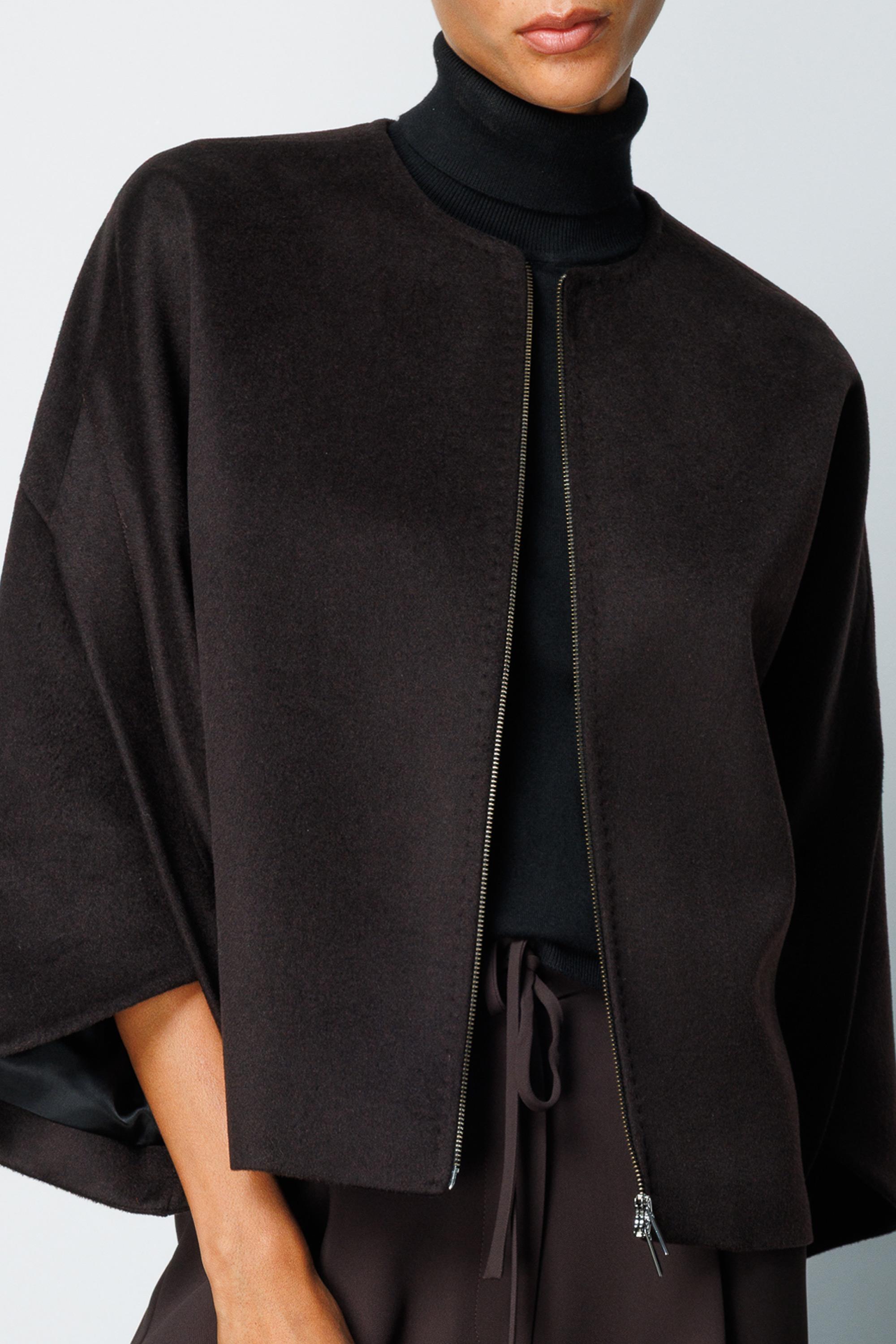 0 Yaka Fermuarlı Cup