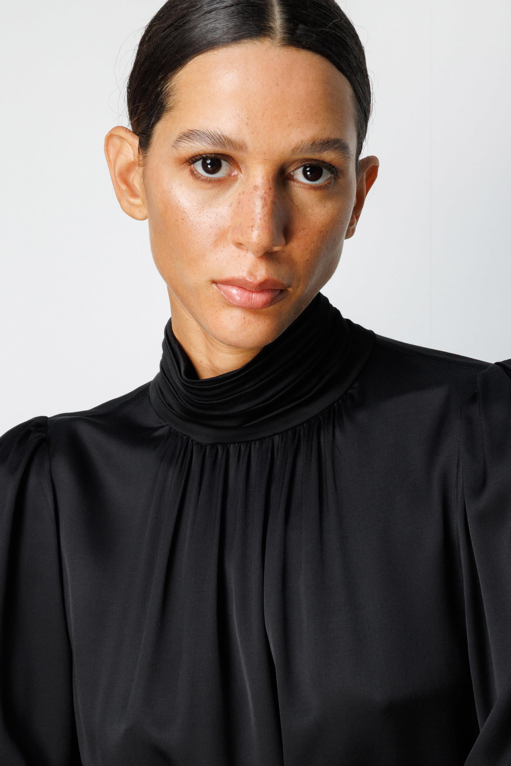 Balıkçı Yaka Drape Bluz