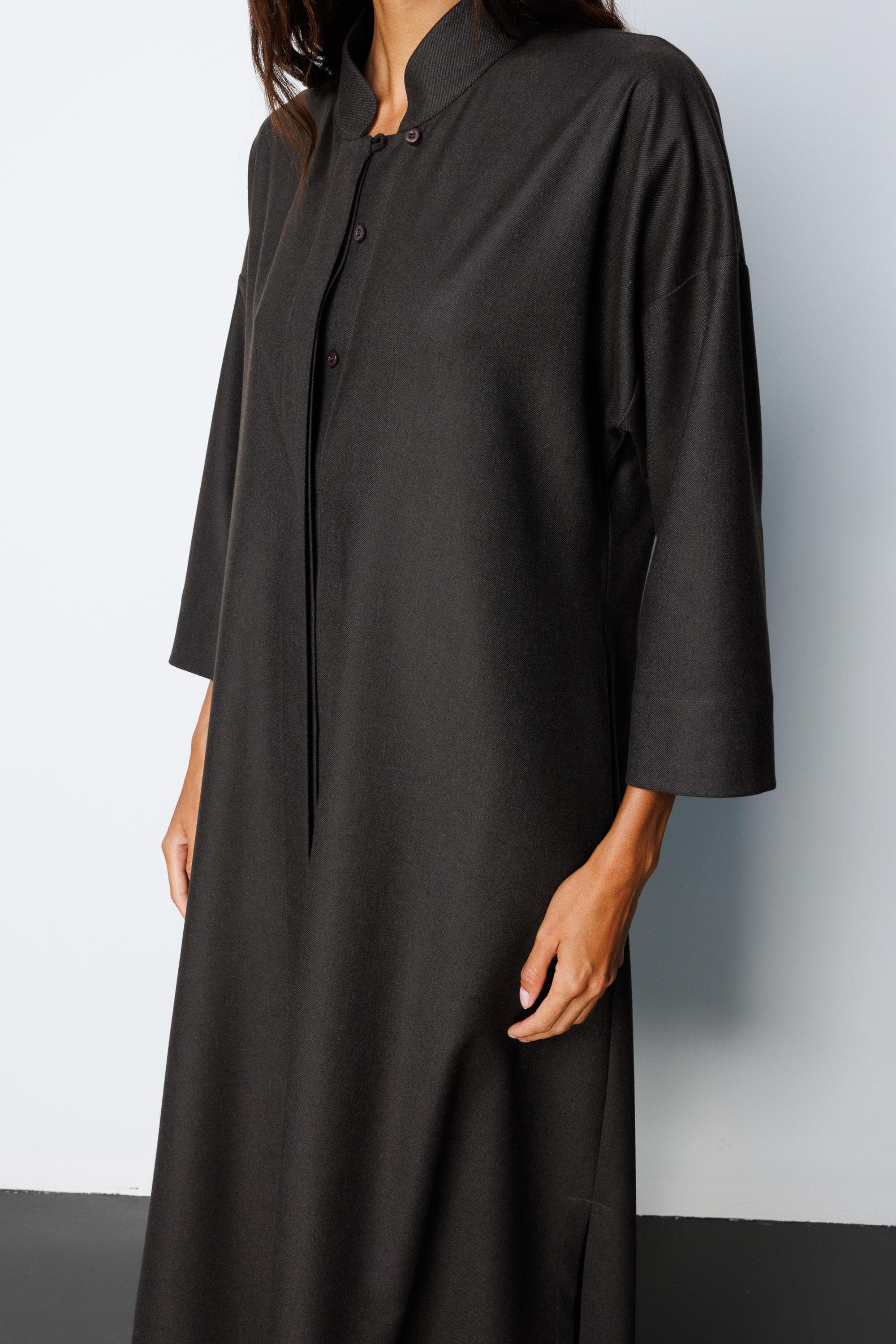 Dik Yaka Flanel Elbise