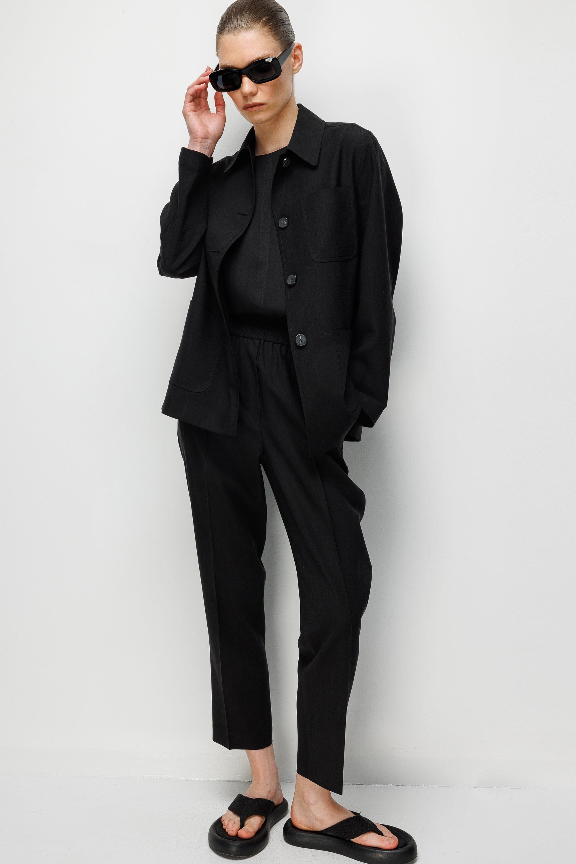 Dıştan Cepli Astarsız Ceket