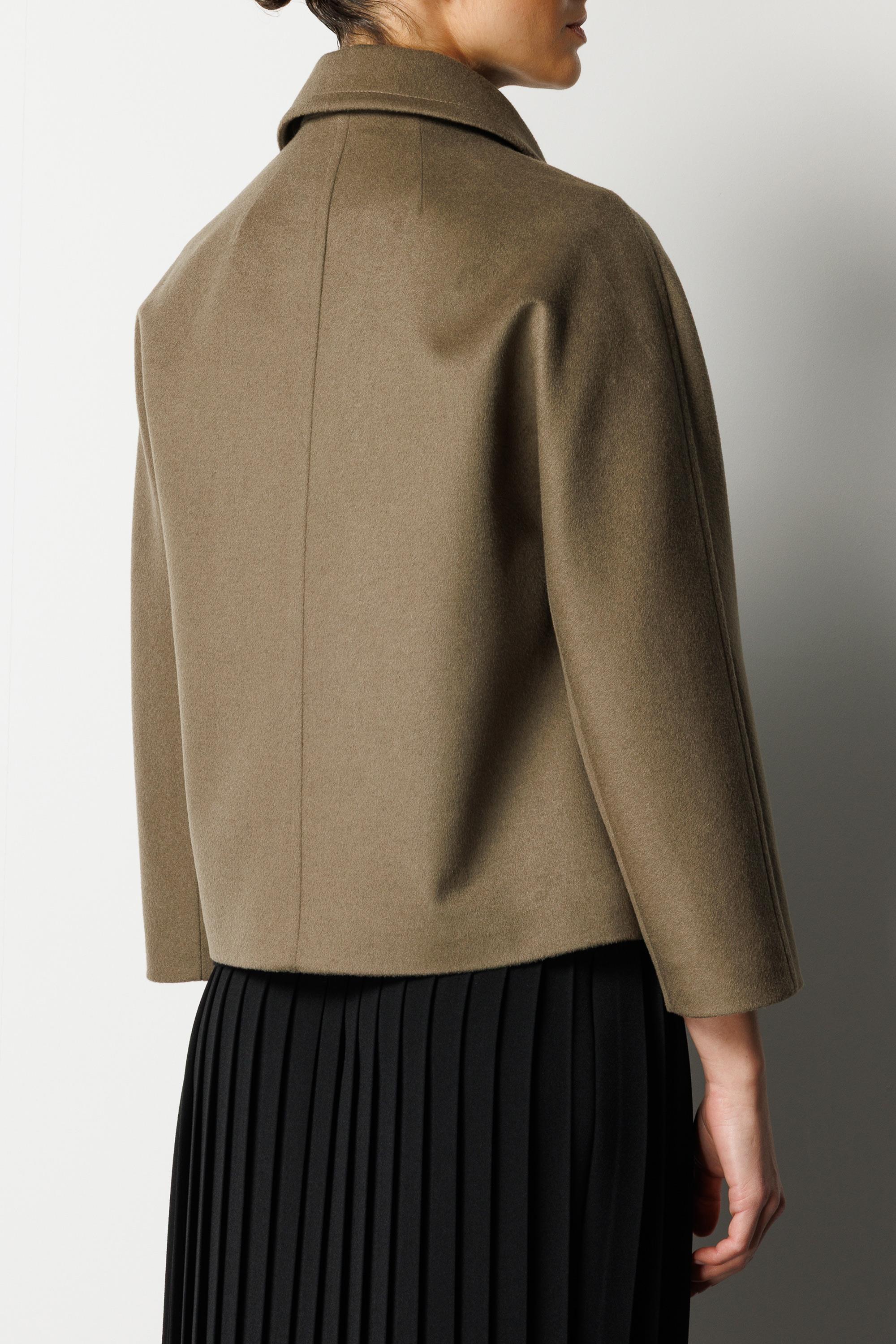 Dıştan Cepli Bebe Yaka Cup