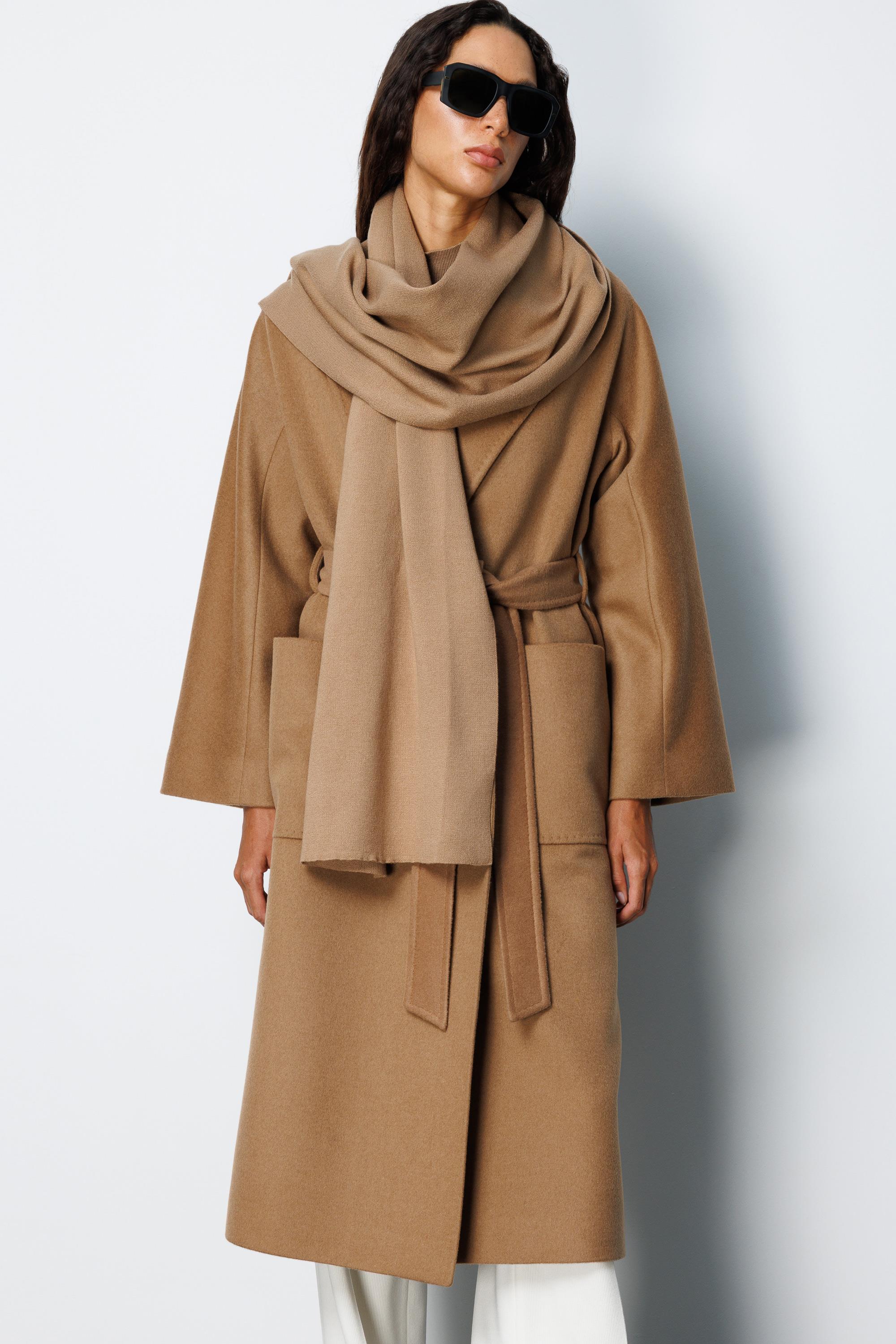 Dıştan Cepli Kemerli Manto