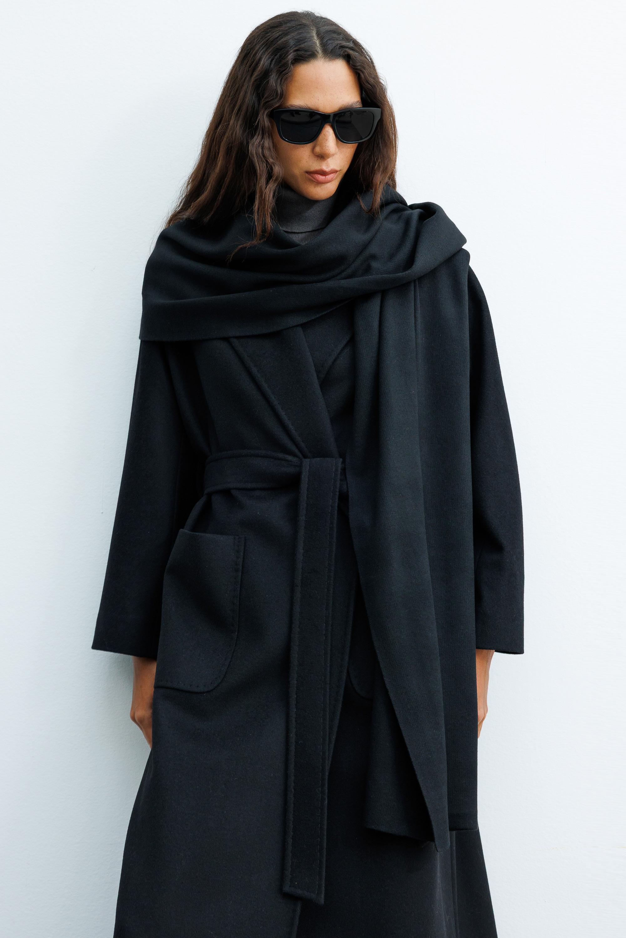 Dıştan Cepli Kemerli Manto