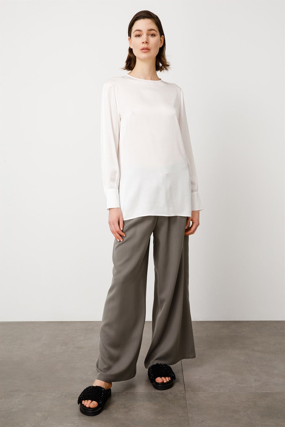 Elastan Kemerli Bol Paça Pantolon