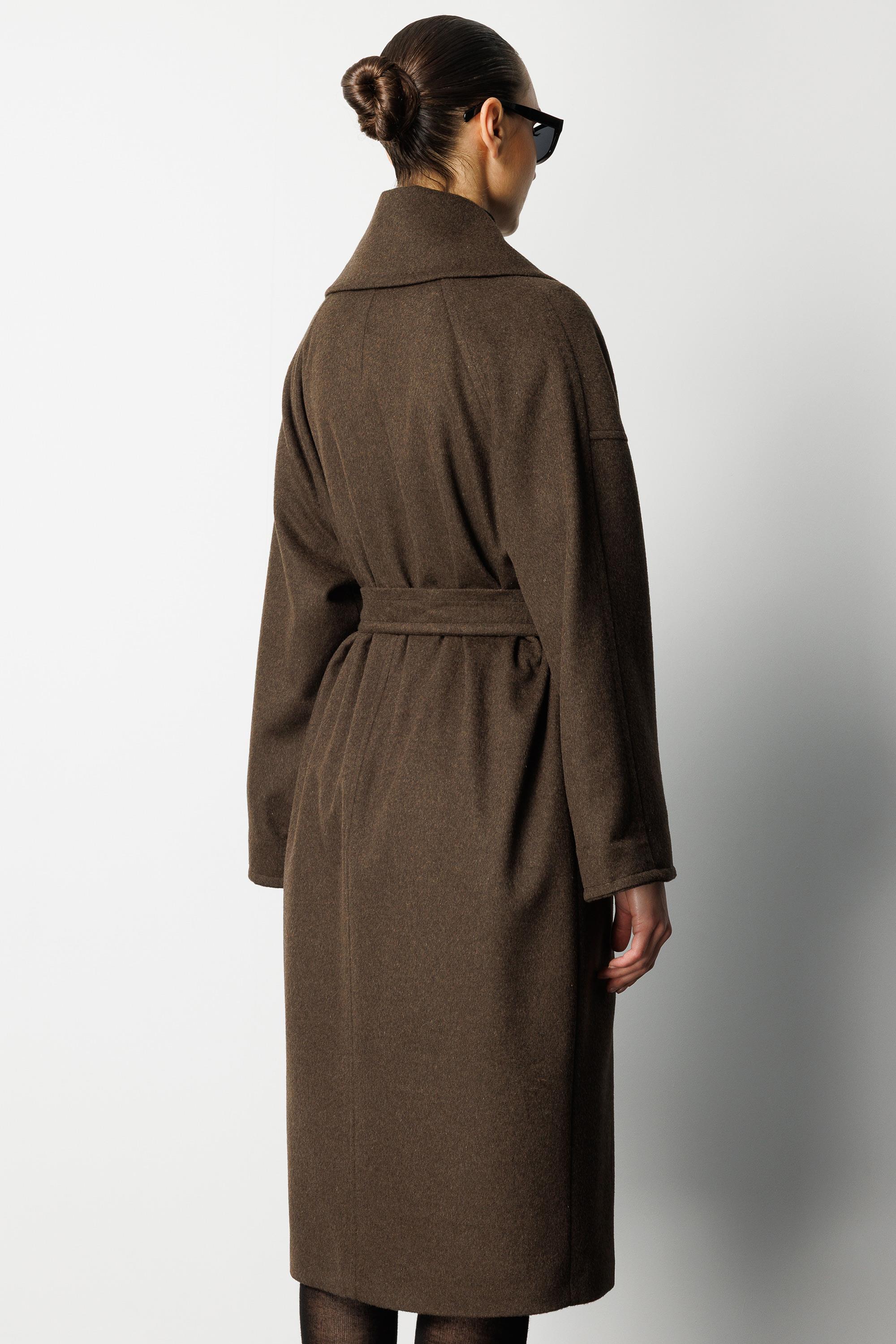 Geniş Yaka Kemerli Manto