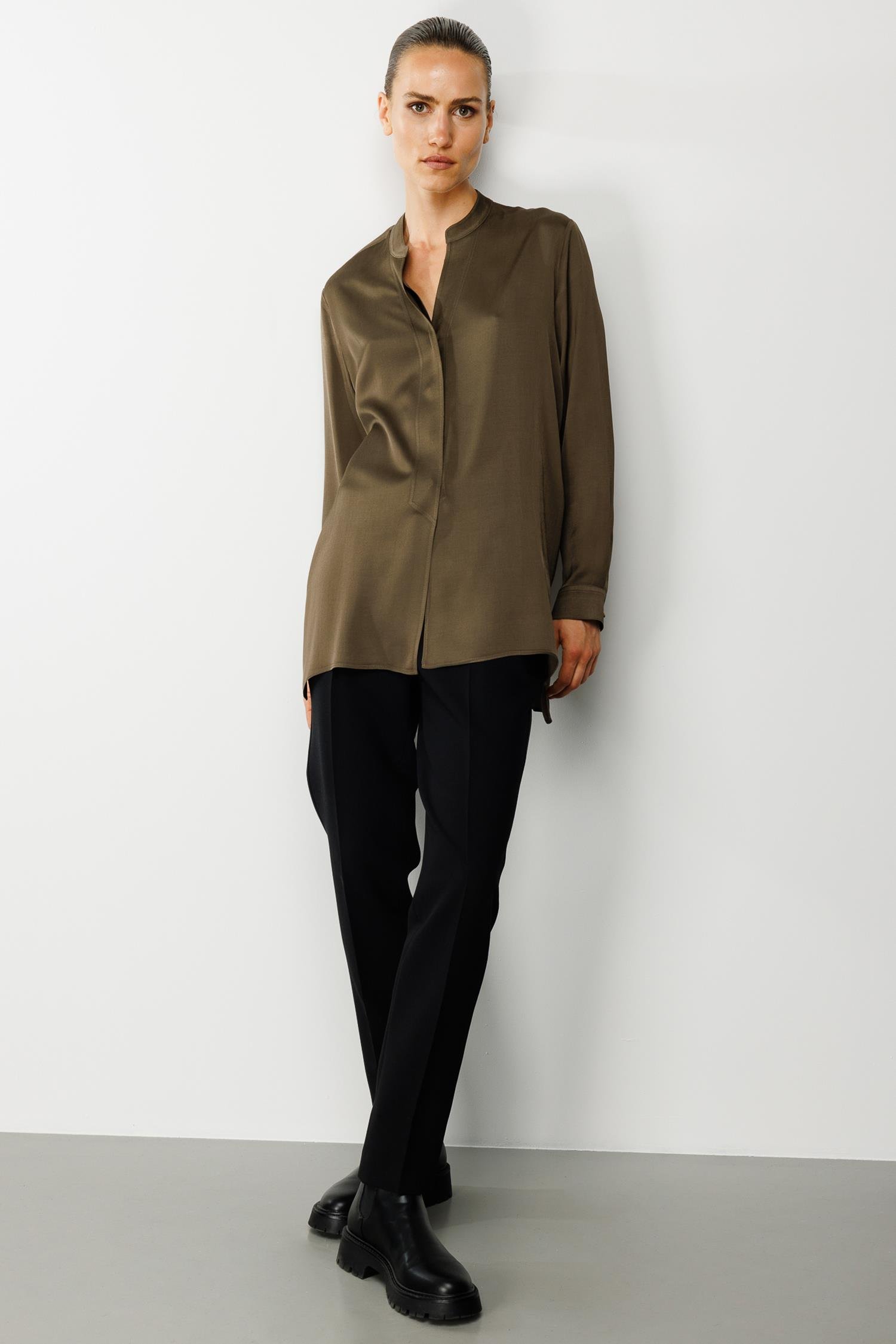 Hakim Yaka Gizli Pat Bluz