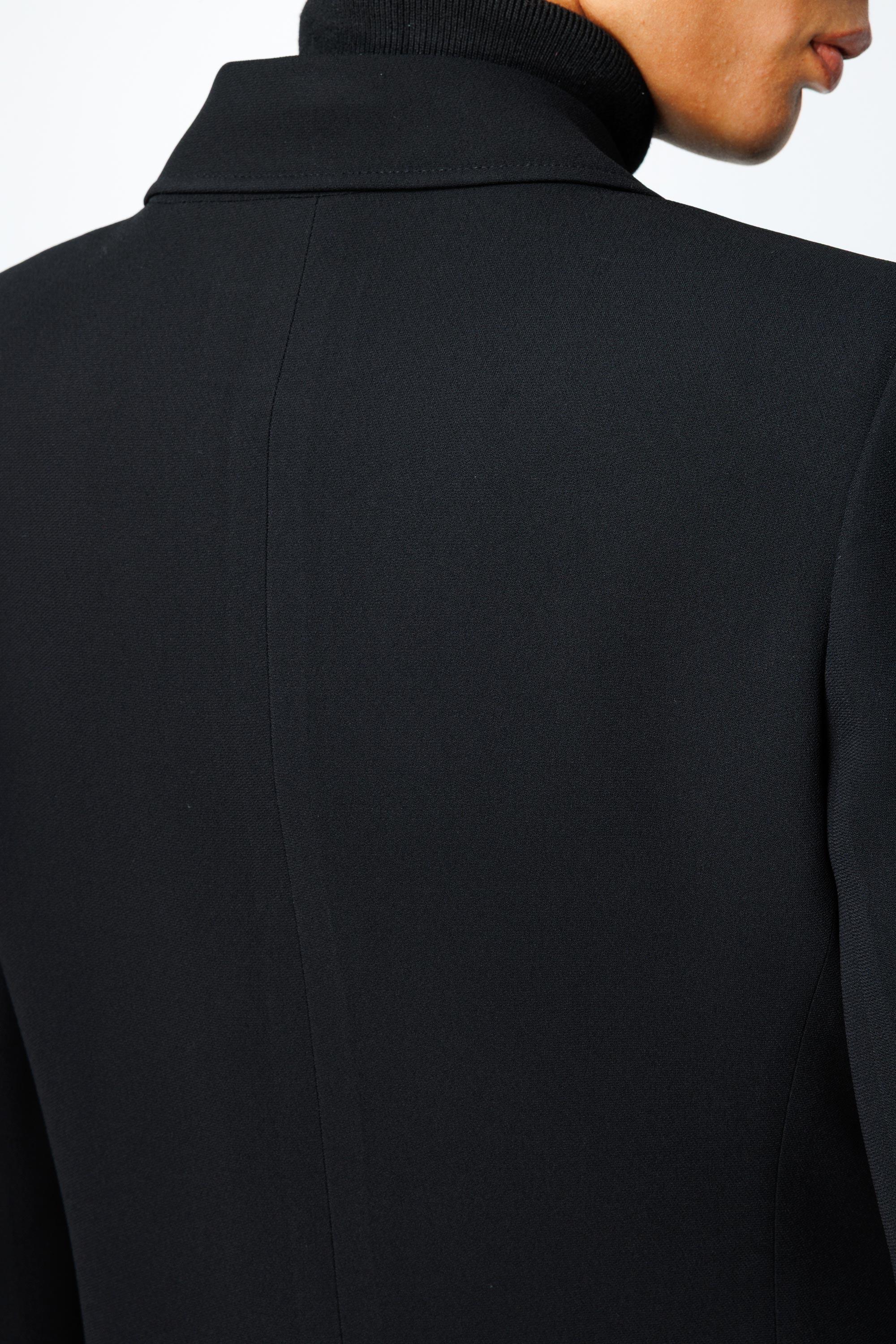 İki Dügmeli Dıştan Cepli Ceket