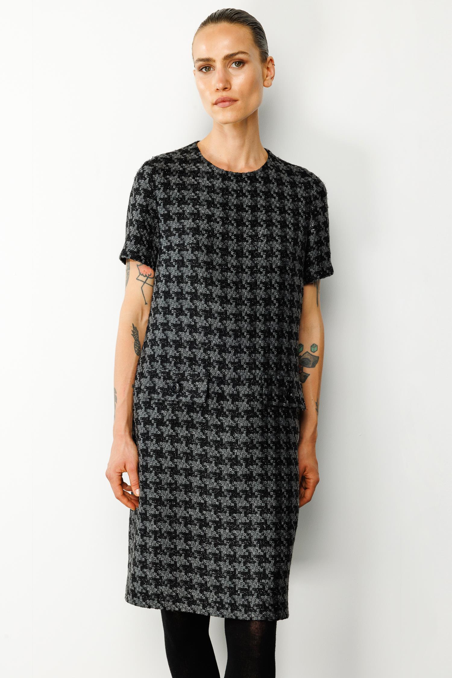 O Yaka Kazayağı Elbise