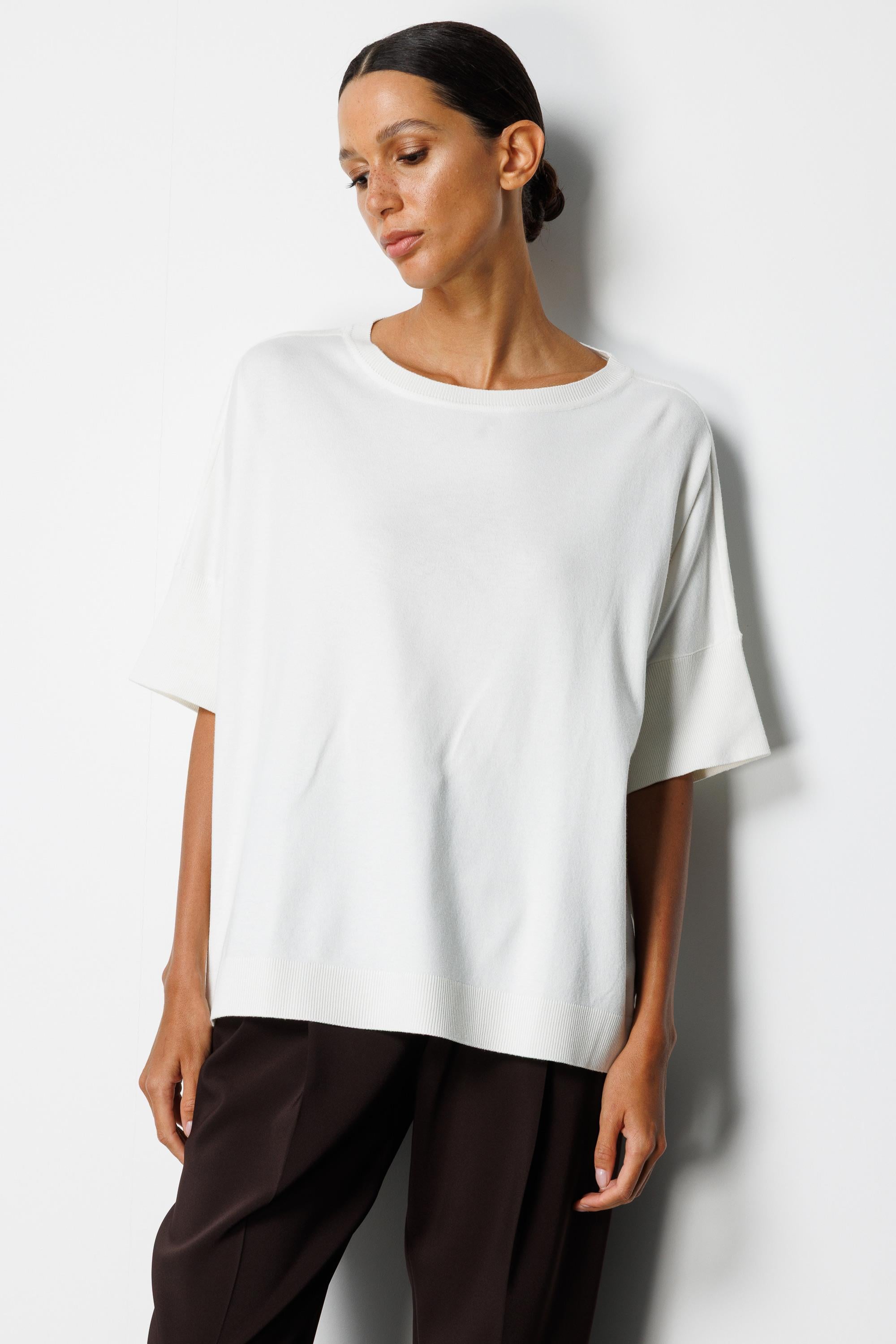 O Yaka Oversize Triko