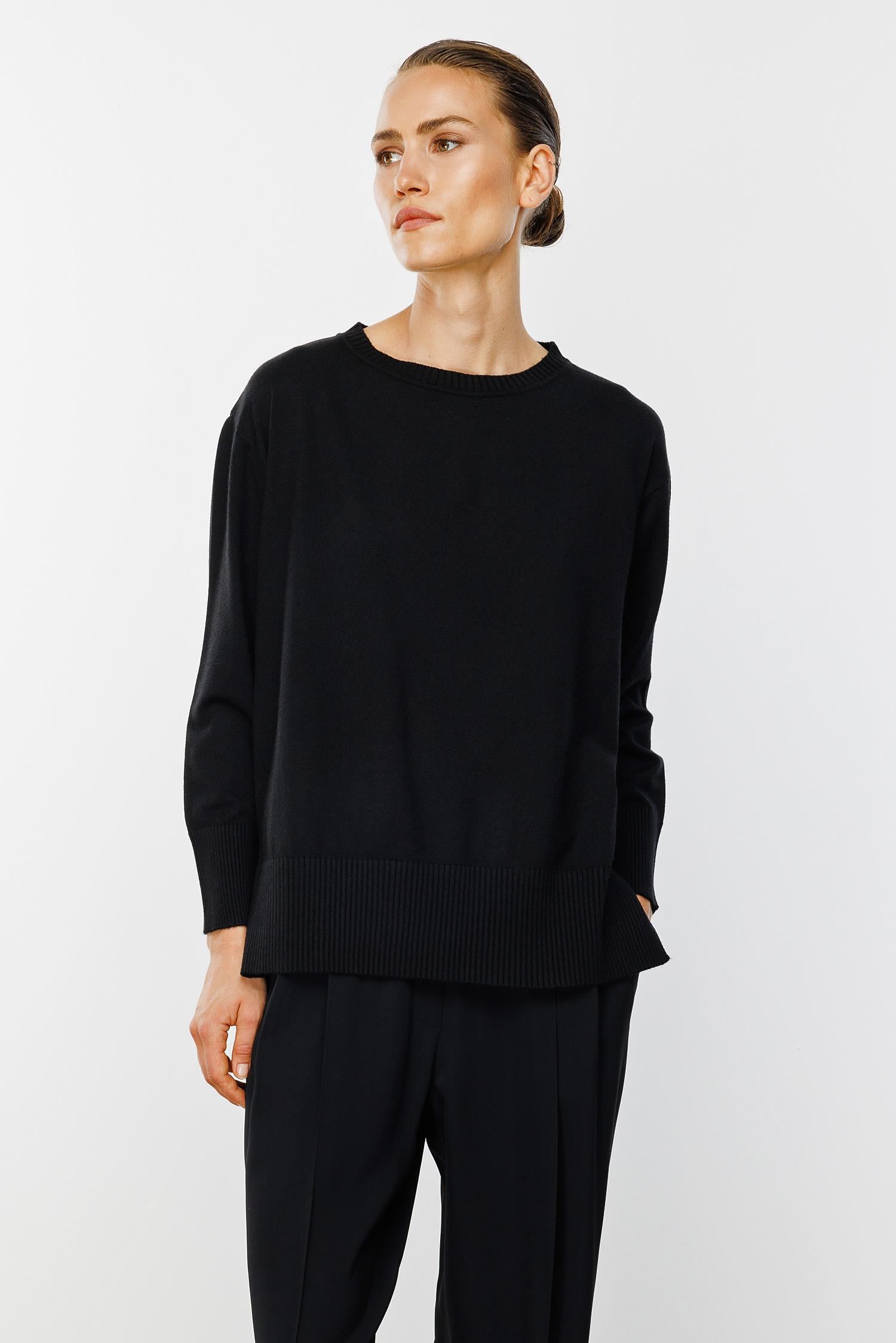 O Yaka Oversize Triko
