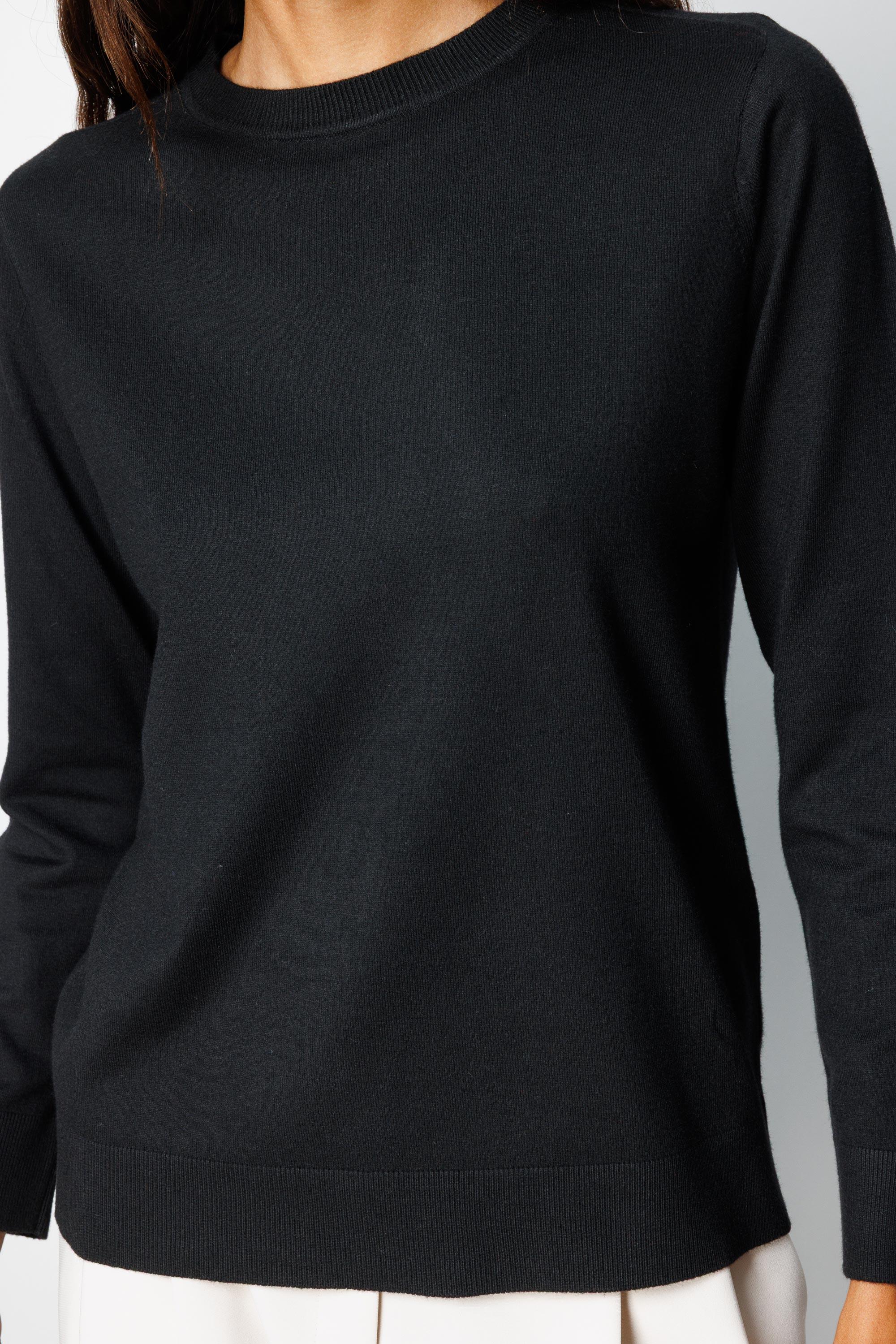 O Yaka Uzun Kol Triko