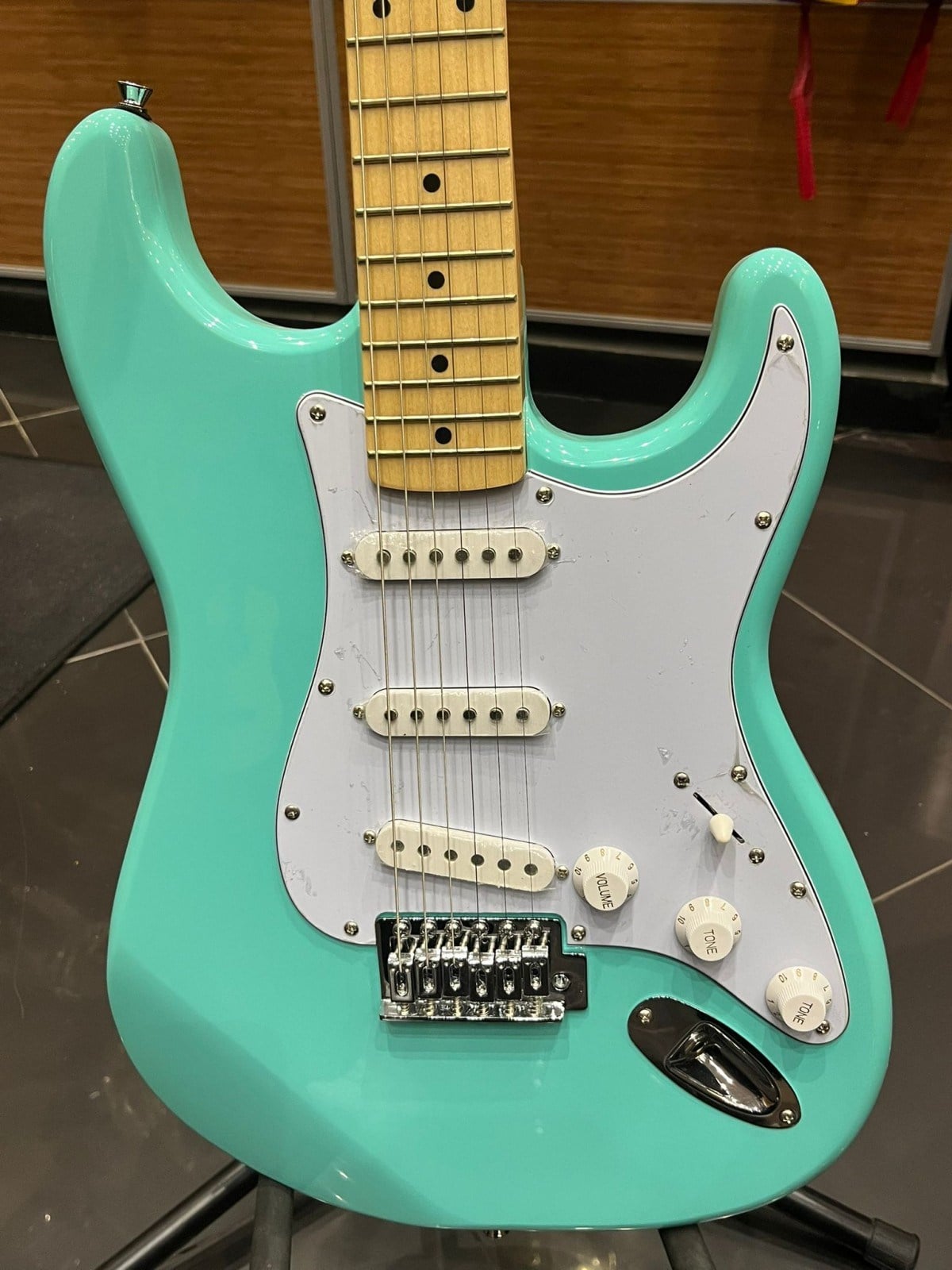 OUTLET - Jay Turser JT-300M-SFG Eelektro Gitar