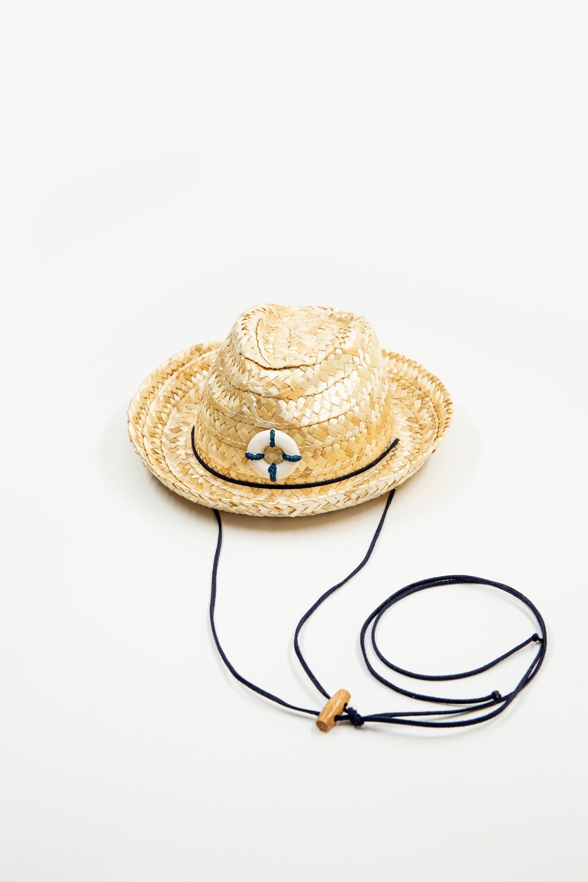 Erkek Çocukları İçin Lacivert Detaylı Mini Hasır Şapka