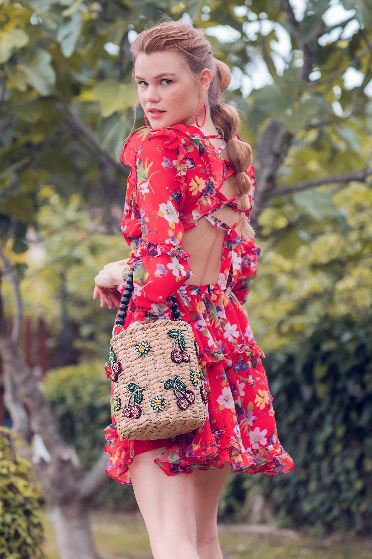 Kiraz Detaylı Jüt Keseli Hasır Çanta