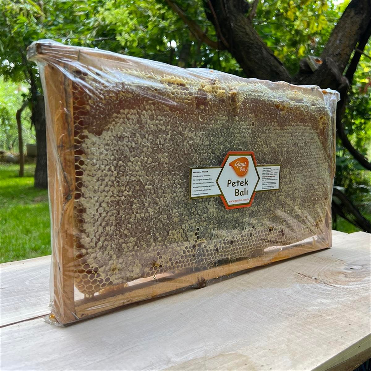 Petek Bal Koyu Renk 3200 Gr