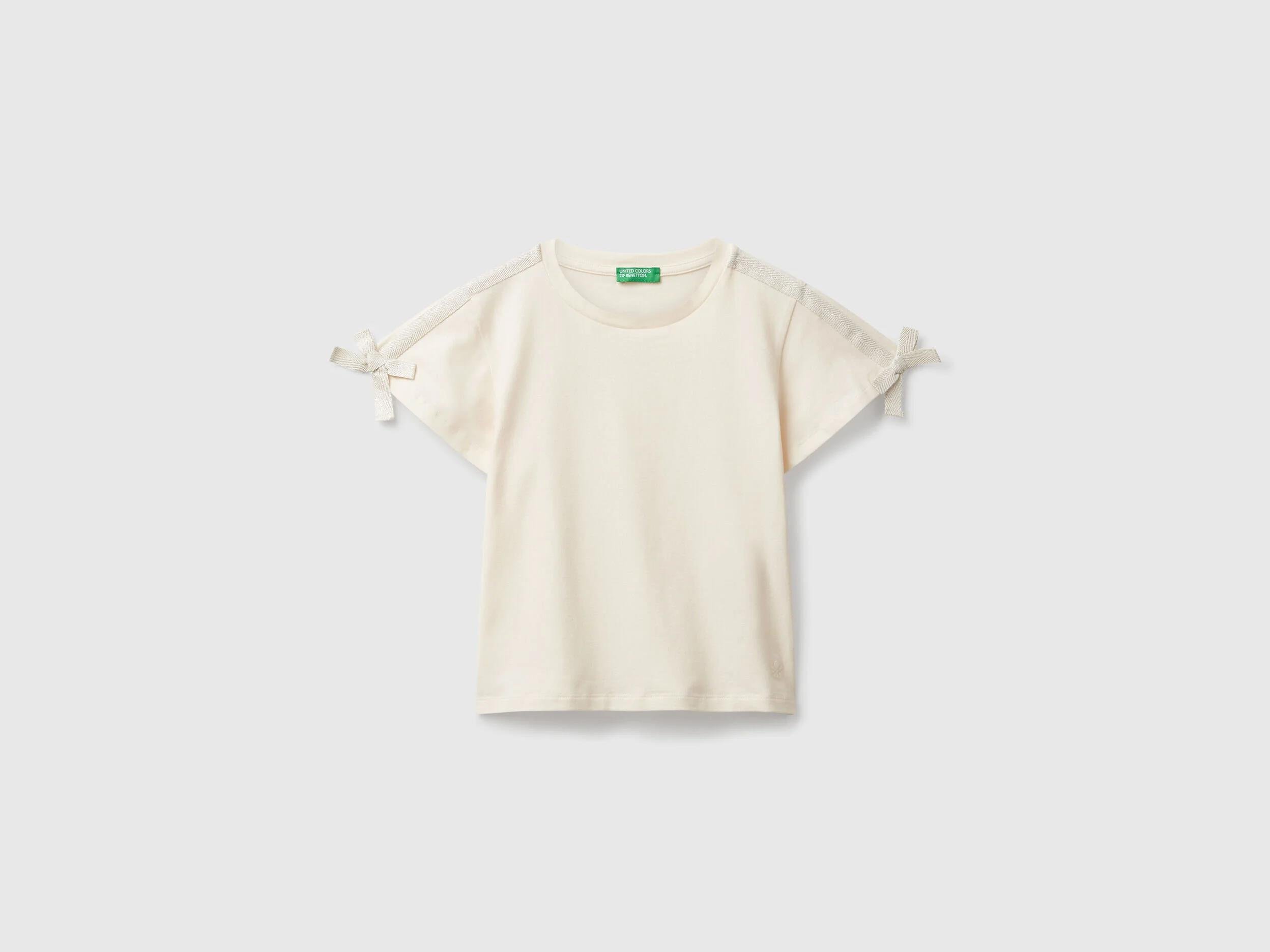 Benetton Kız Çocuk Logo İşlemeli Omuzları Simli Kurdeleli T-shirt