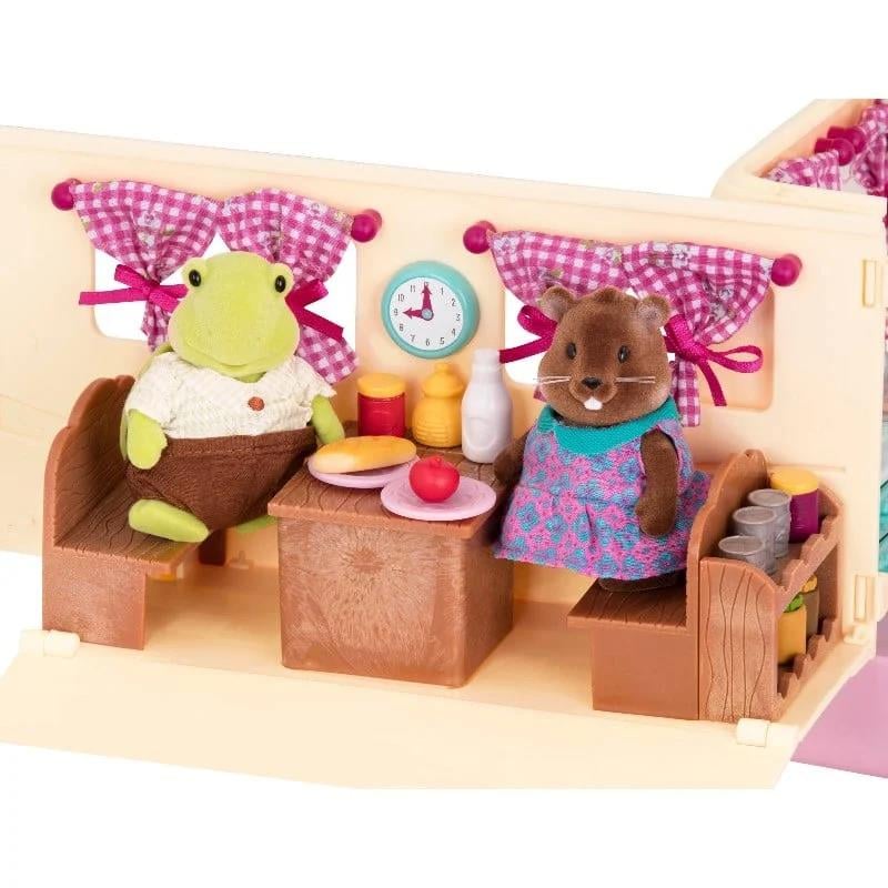 Li'l Woodzeez Karavan