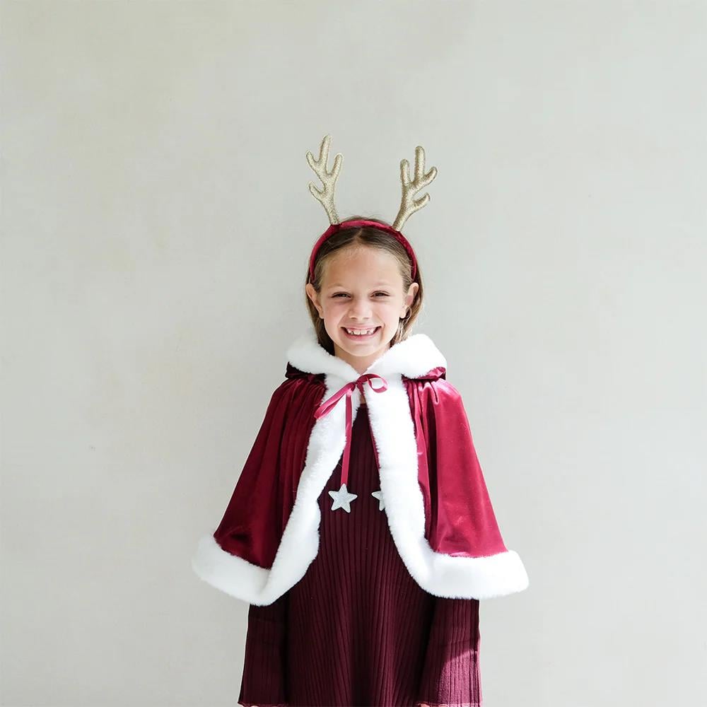Mimi & Lula Mrs. Claus Pelerin