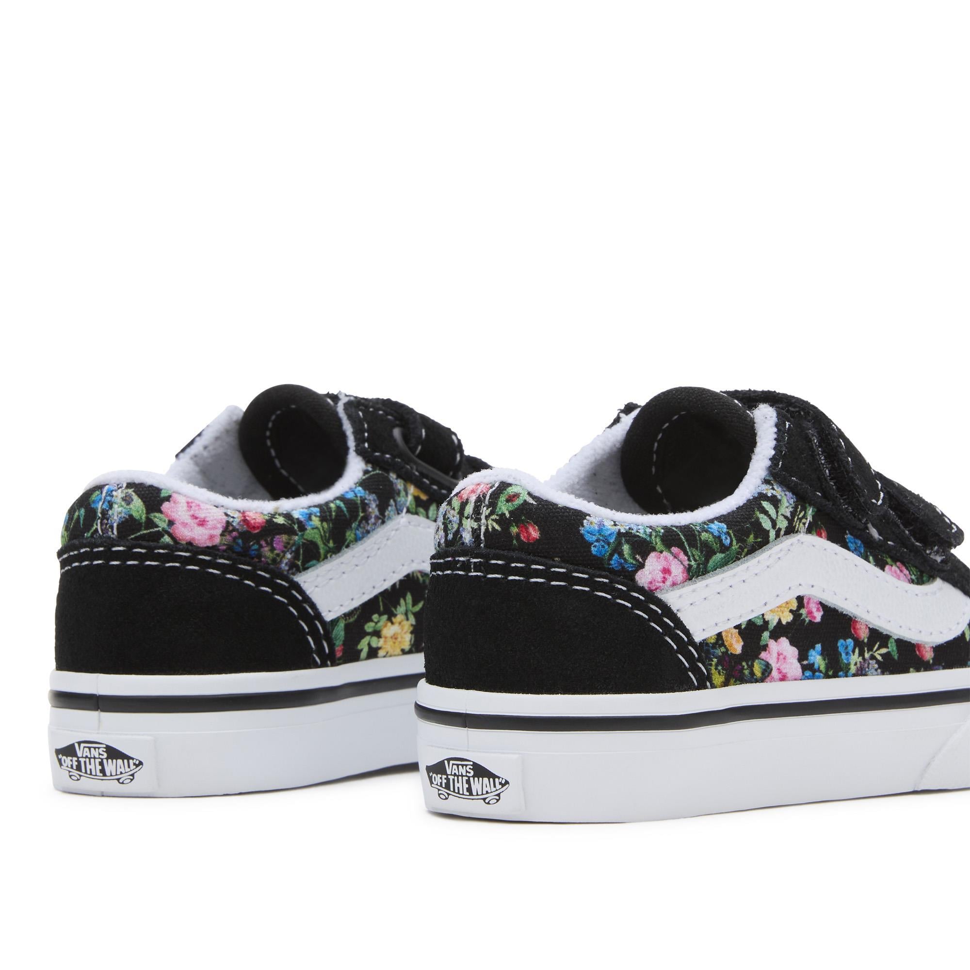 Vans Old Skool V Siyah Cırtlı Kız Çocuk Spor Ayakkabı