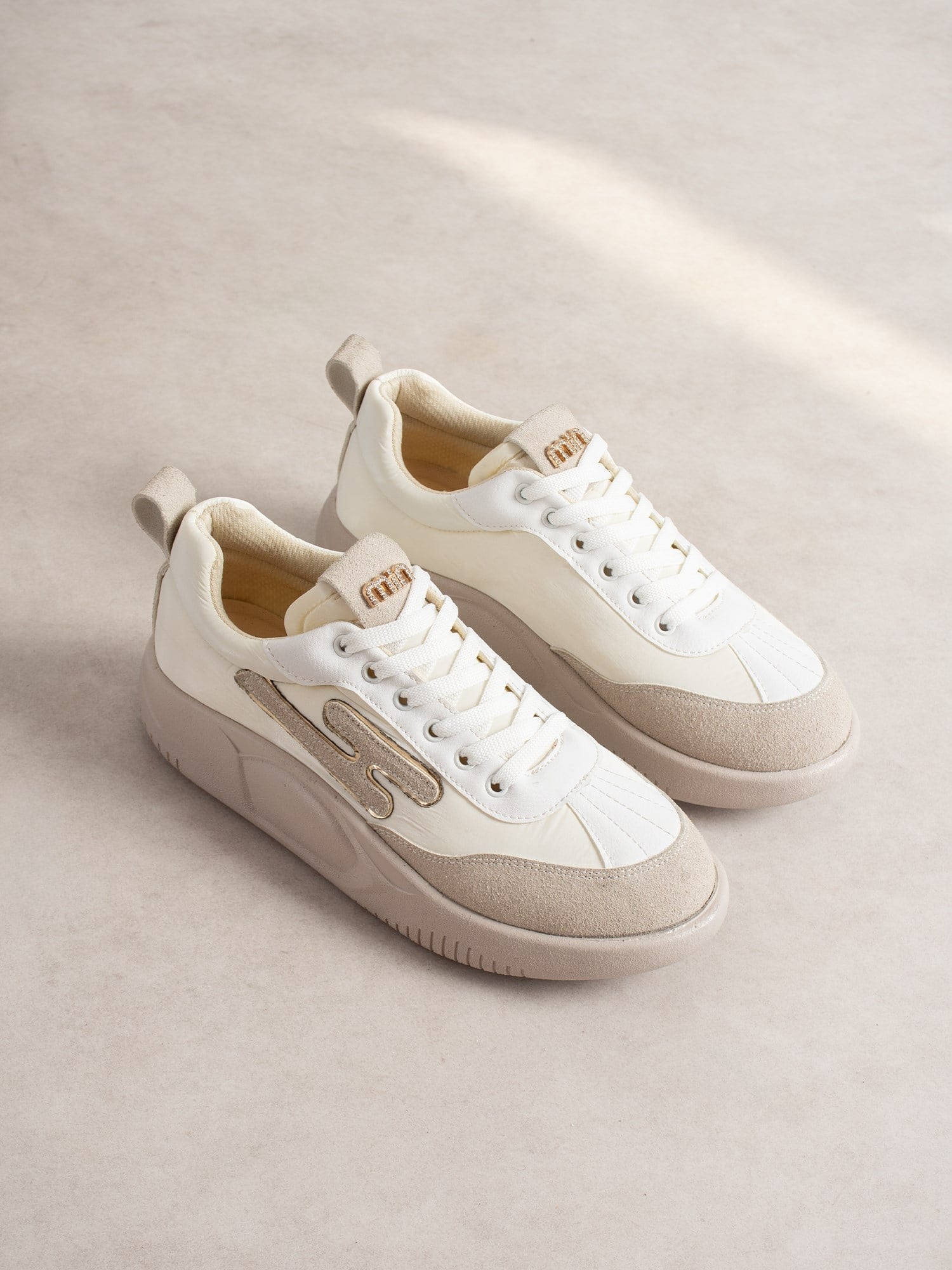 AMORA Beyaz Kadın Sneakers