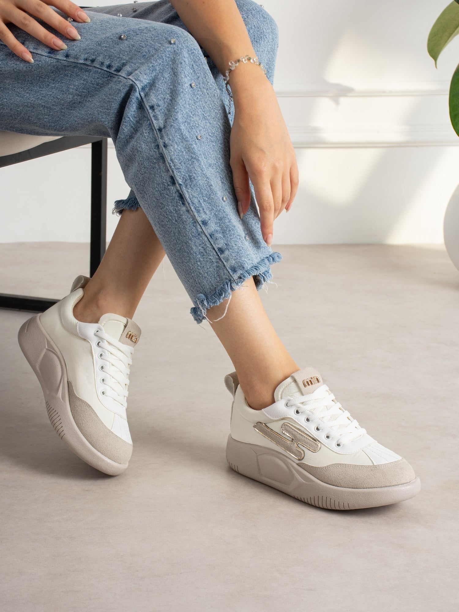 AMORA Beyaz Kadın Sneakers