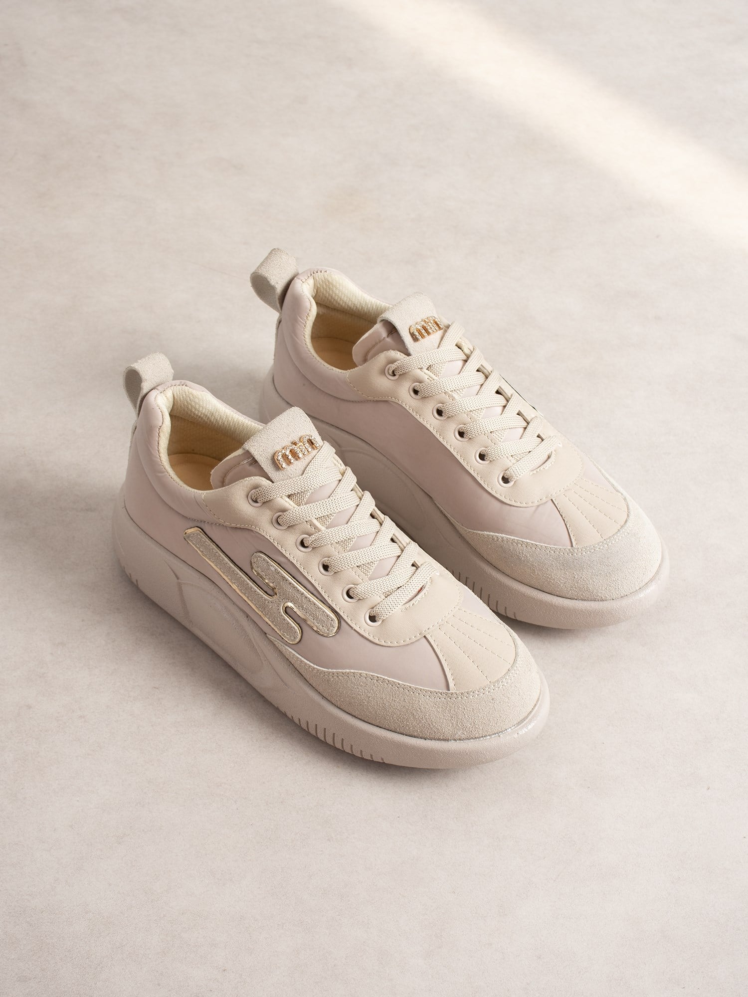 AMORA Krem Kadın Sneakers