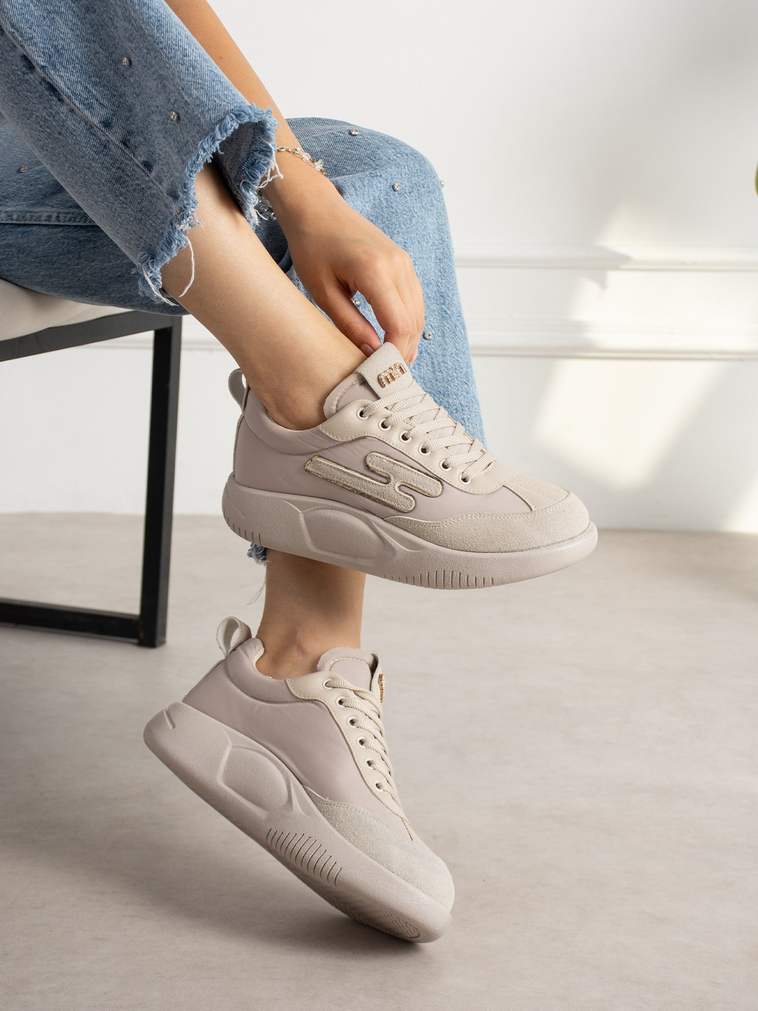 AMORA Krem Kadın Sneakers