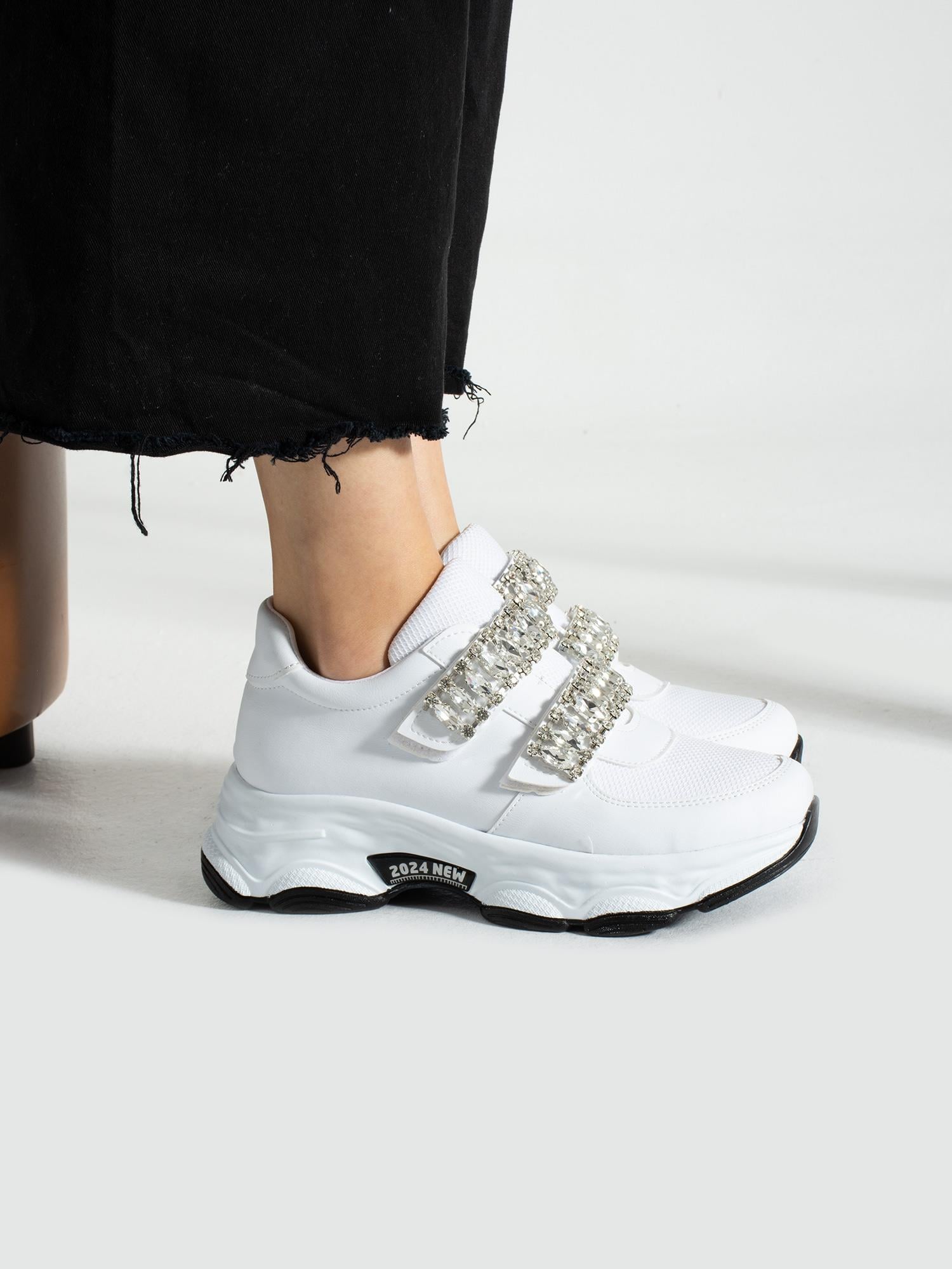 BONİTA Beyaz Cırtı Taş Detay Kadın Sneakers