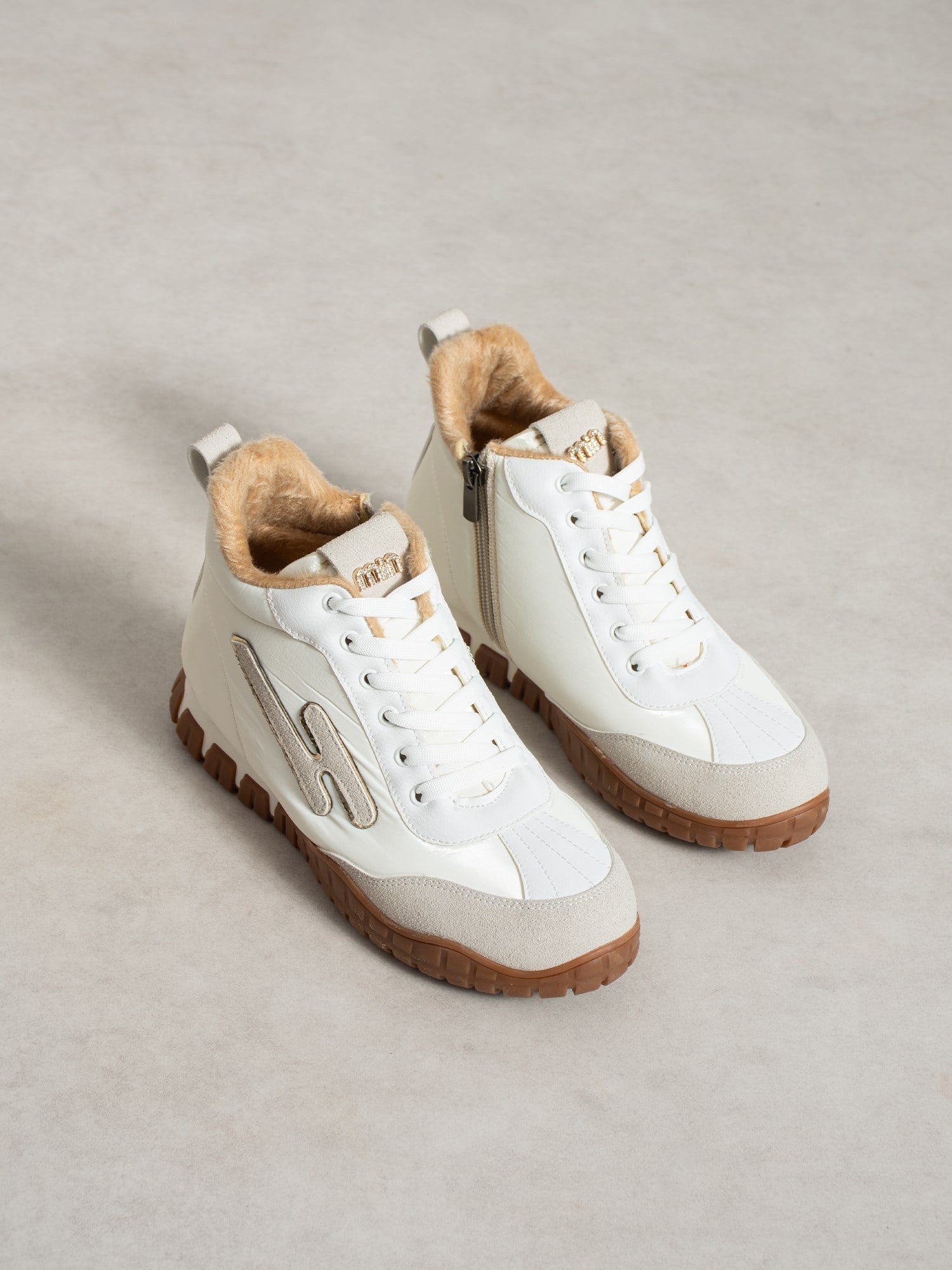 CARİNA Beyaz İçi Kürklü Gizli Topuk Kadın Sneakers Bot